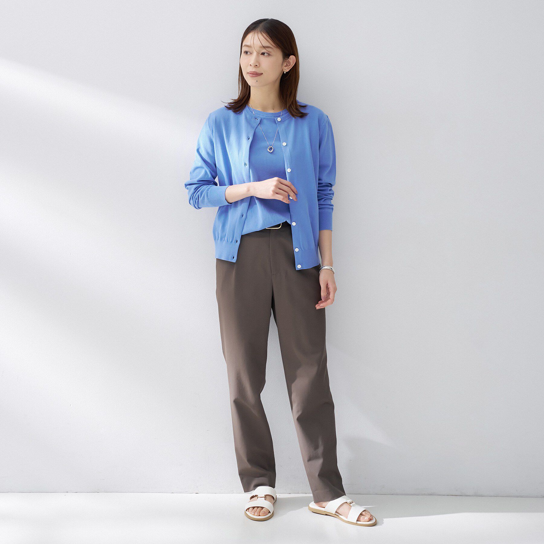 UNTITLED「コットンクルーネックカーディガン」|カーディガン|