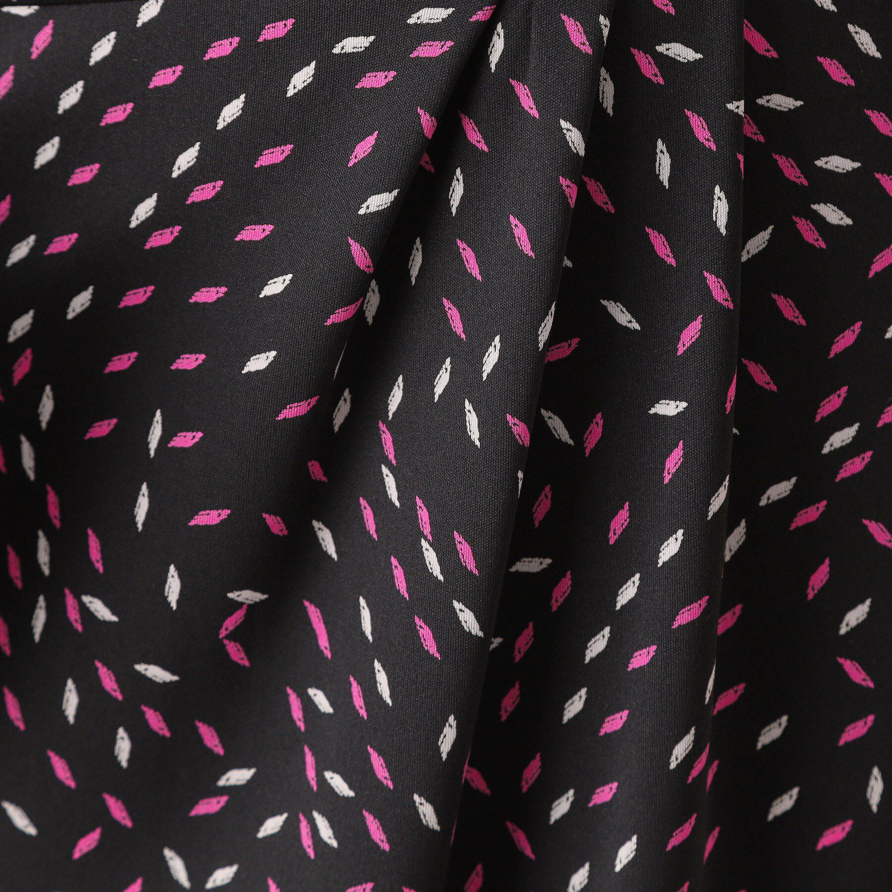 COUP DE CHANCE「【洗える／日本製】ジオメトリック柄タイトスカート」|スカート|