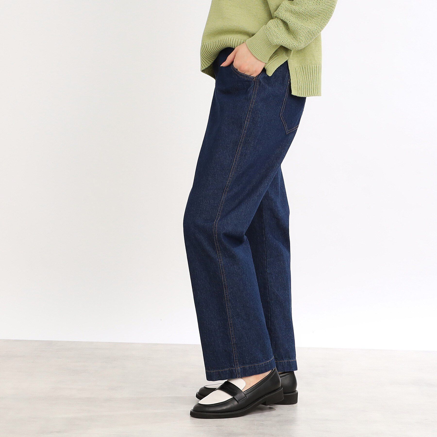 Reflect「【E‐QUALITY／手洗い可／細見え】ストレートシルエットデニムパンツ」|デニム|