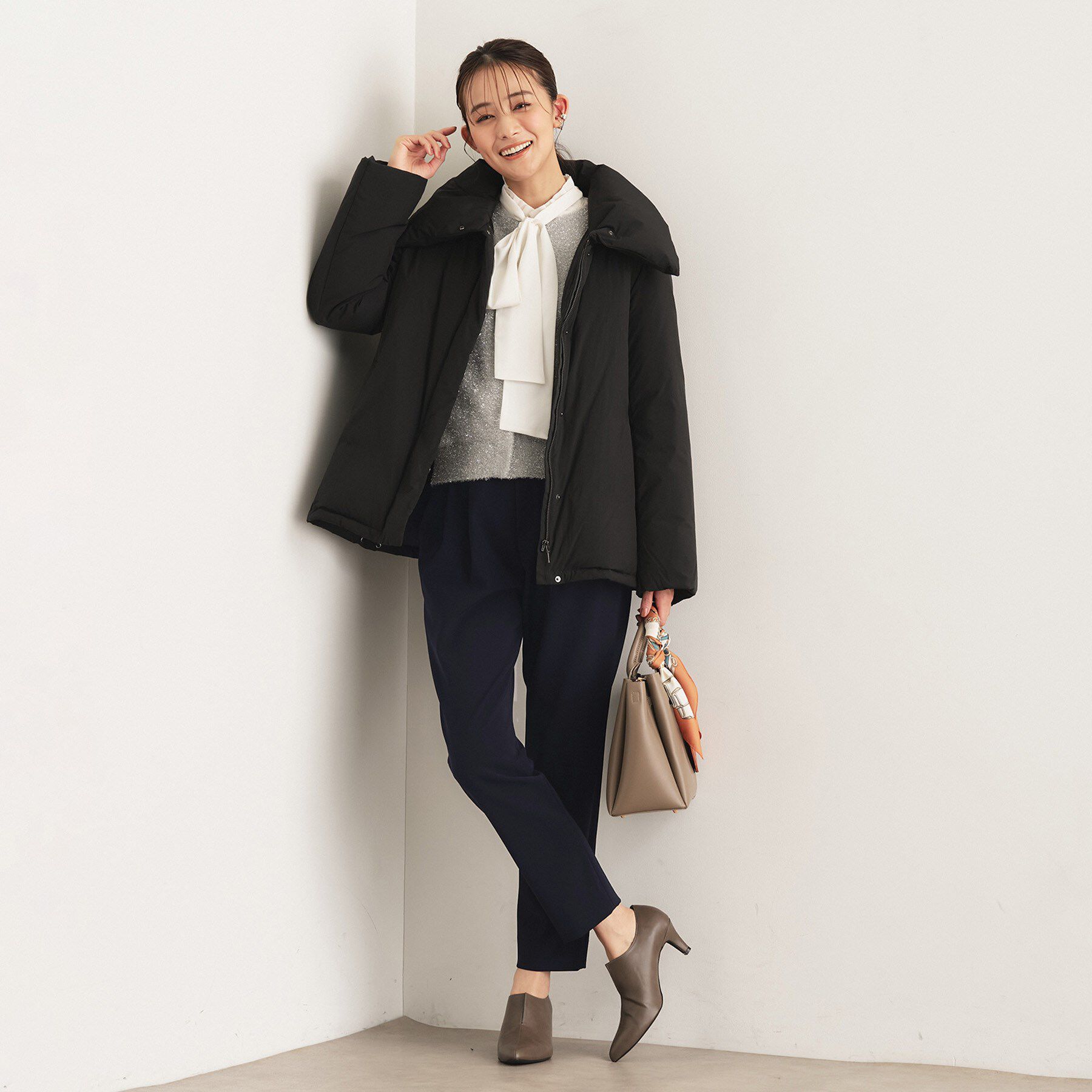 INDIVI「人気NO.1【褒められパンツ／高ストレッチ／ウエストゴム】タックテーパードパンツ」|その他|