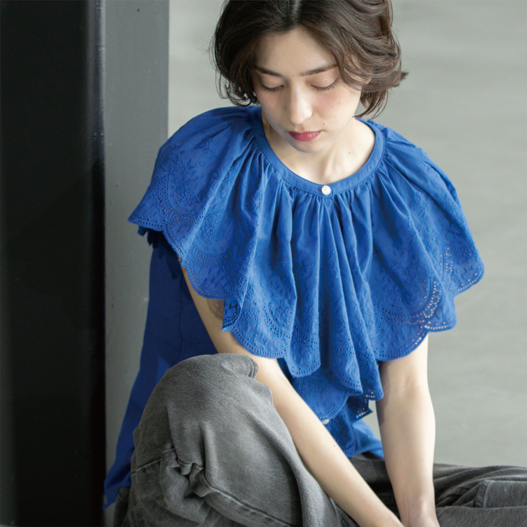 OPAQUE.CLIP「刺繍レースカラーブラウス」|シャツ・ブラウス|ブルー(093)