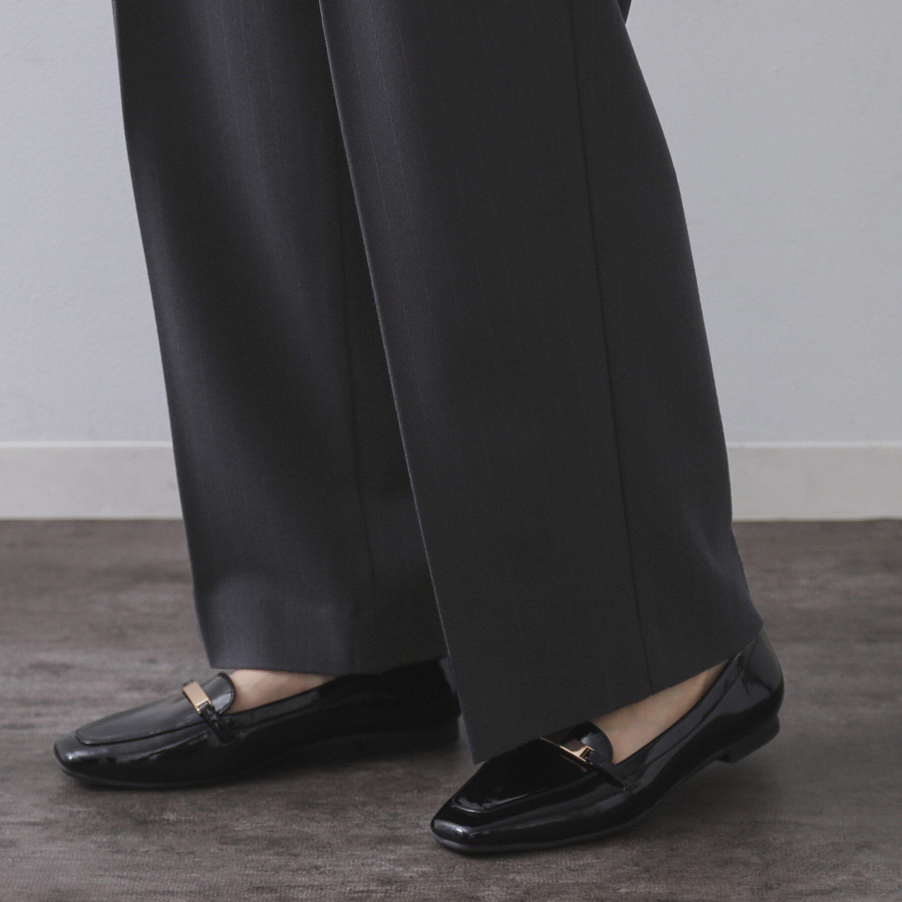 OPAQUE.CLIP「ピンストライプイージーワイドパンツ【吸湿発熱/ストレッチ/洗濯機OK】」|その他|