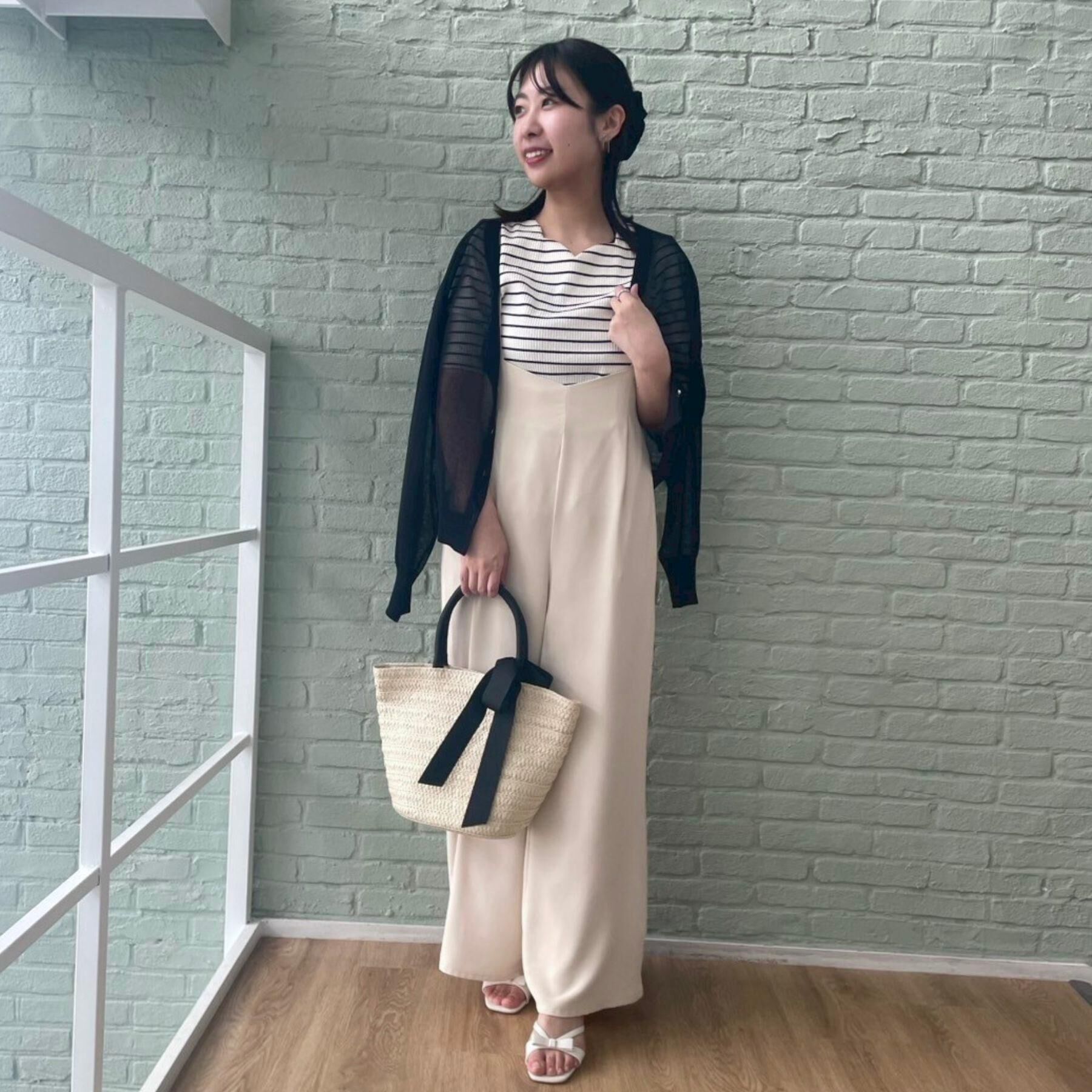 Couture broach「【上品な透け感・通勤】ダブルパール調釦シアーカーディガン」|カーディガン|