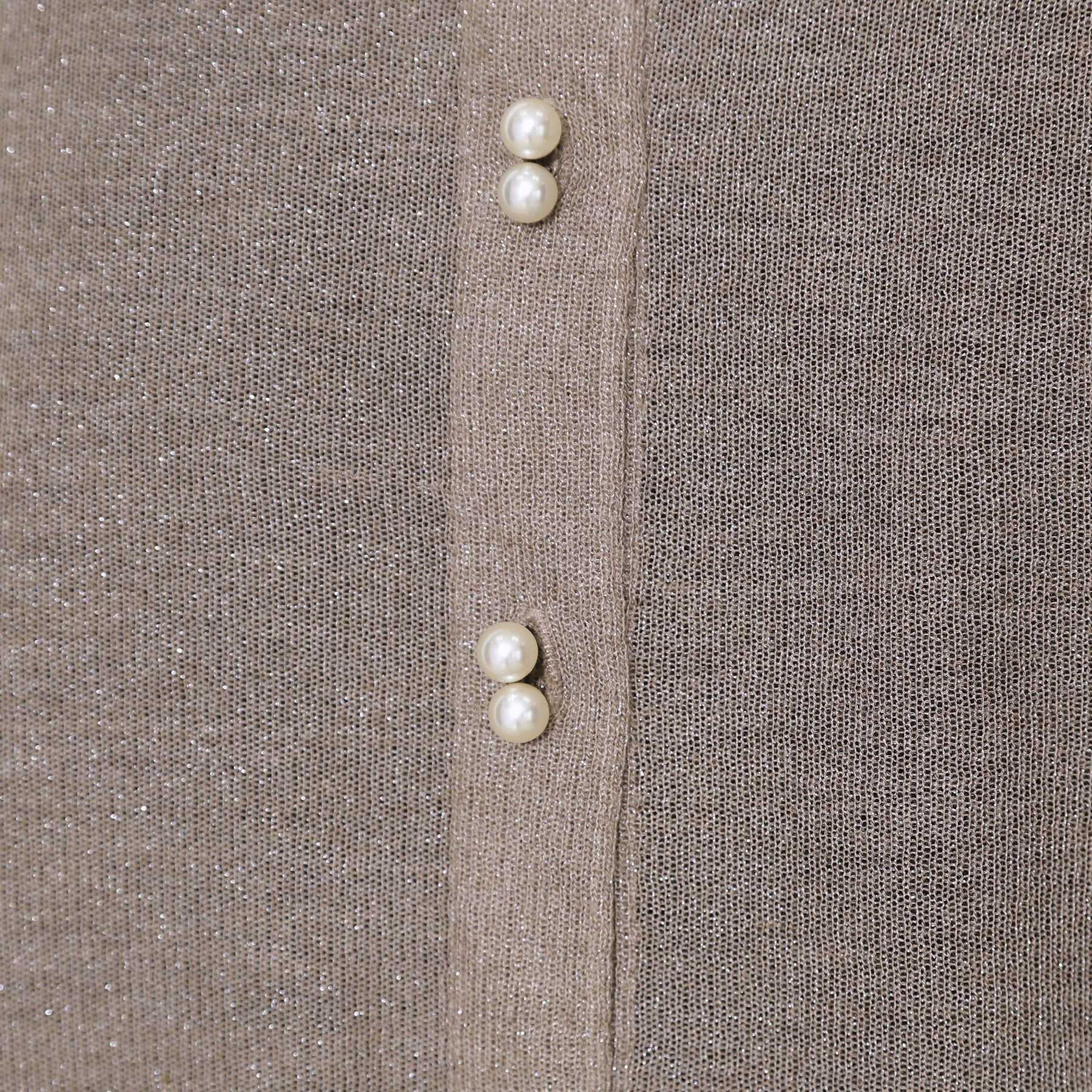 Couture broach「【上品な透け感・通勤】ダブルパール調釦シアーカーディガン」|カーディガン|