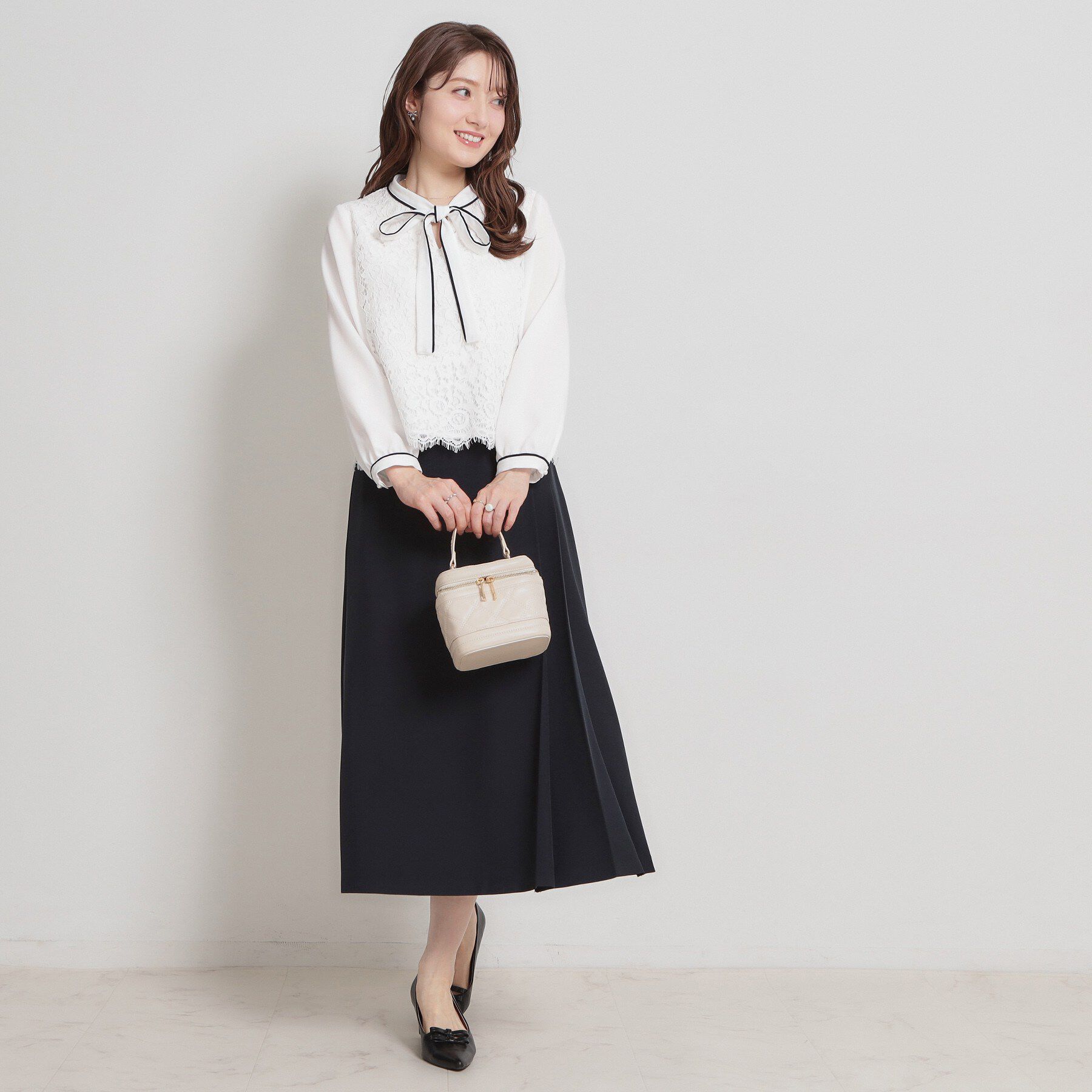 Couture broach「【洗える・通勤】フラワーレースブラウス」|シャツ・ブラウス|