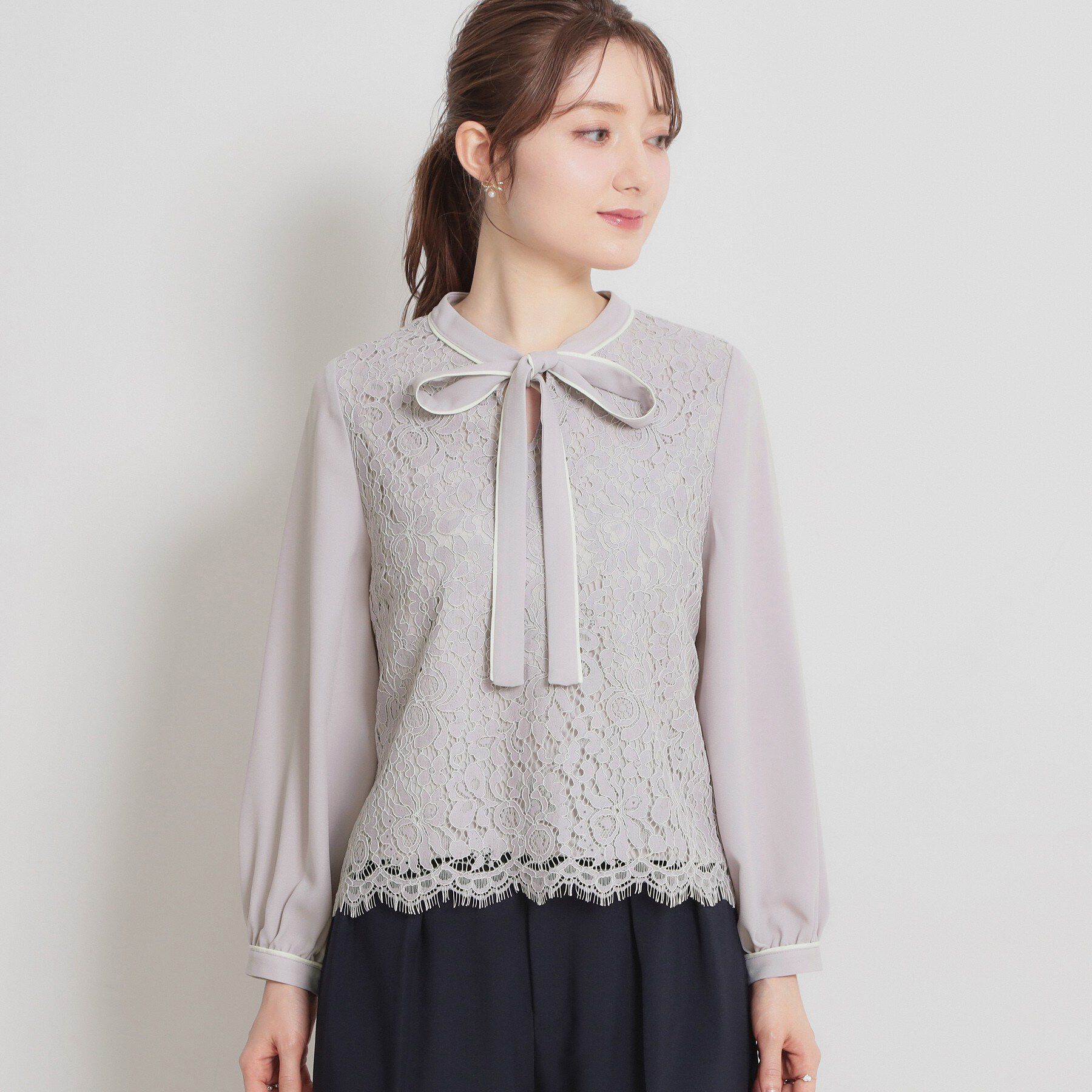 Couture broach「【洗える・通勤】フラワーレースブラウス」|シャツ・ブラウス|