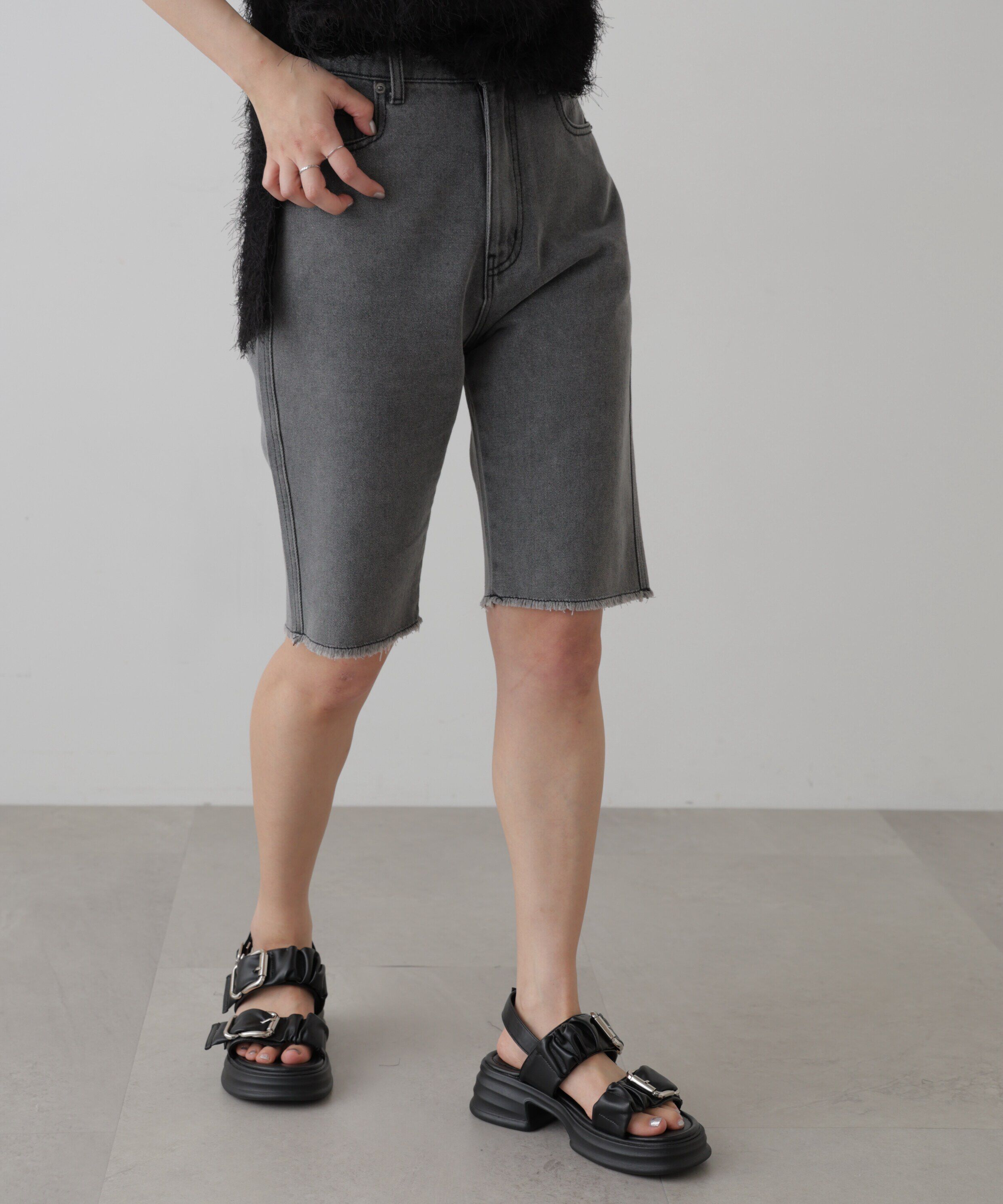  「バイカーデニムパンツ」|その他|