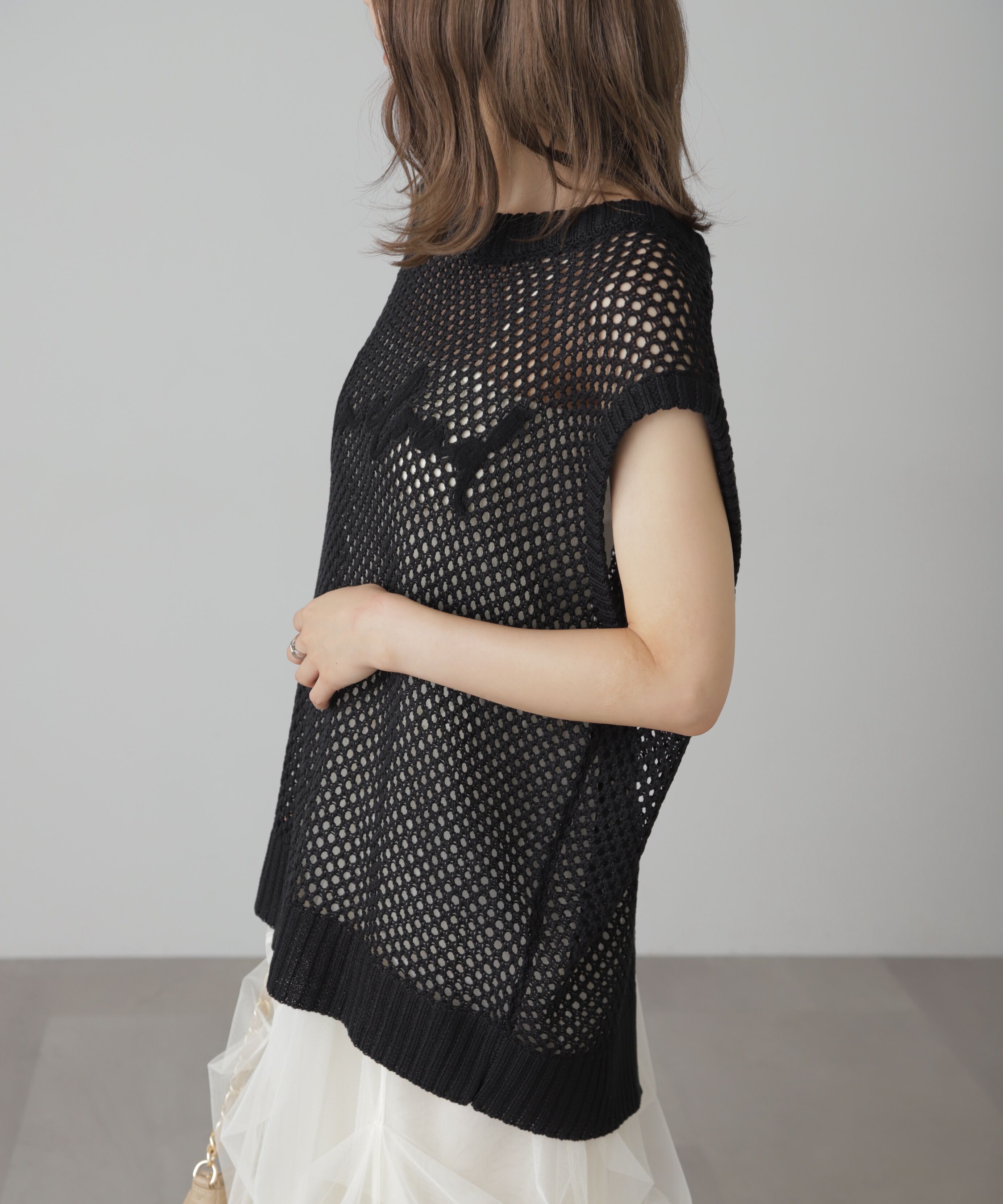  「メッシュロゴニットベスト」|ニット・セーター|