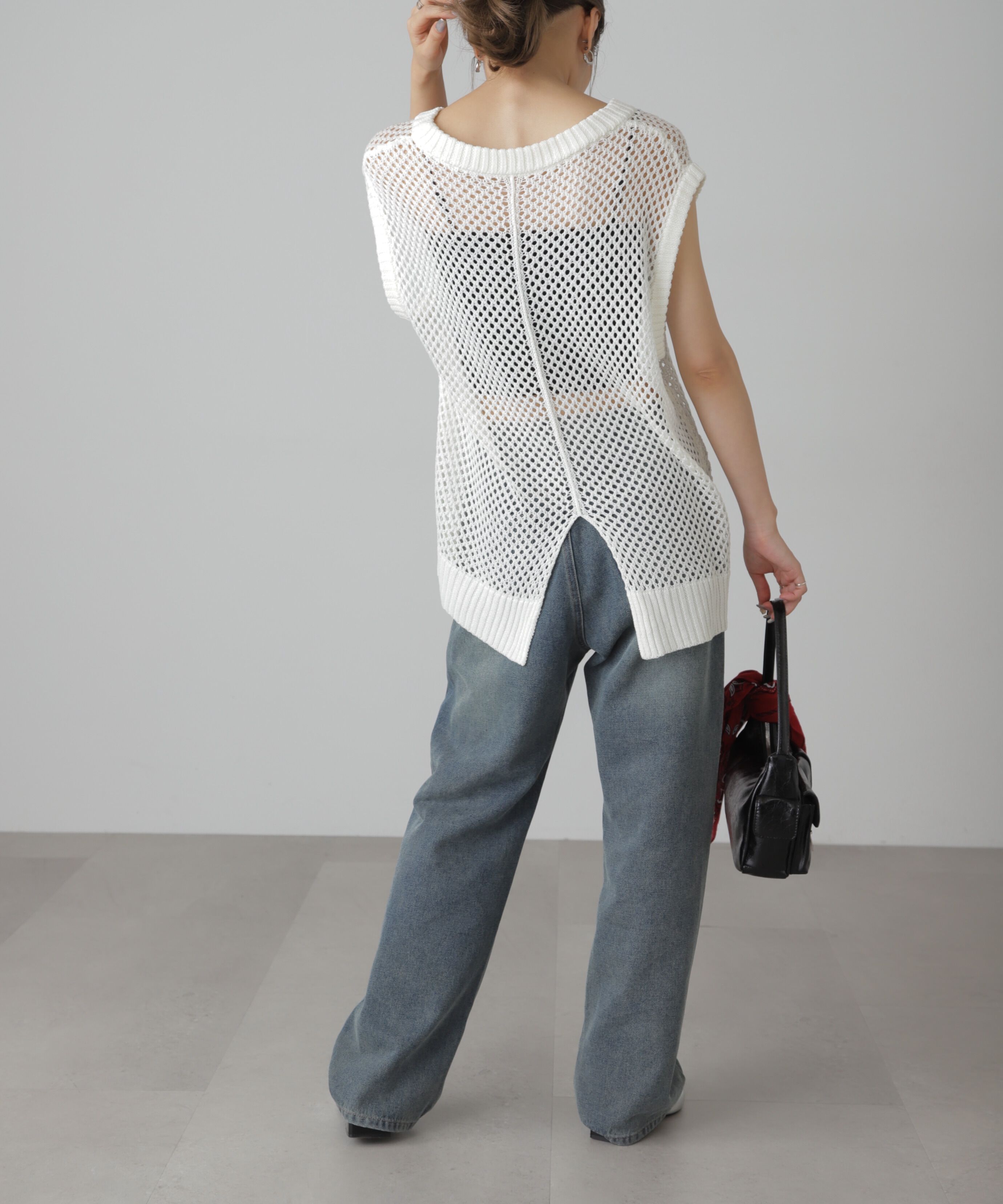  「メッシュロゴニットベスト」|ニット・セーター|