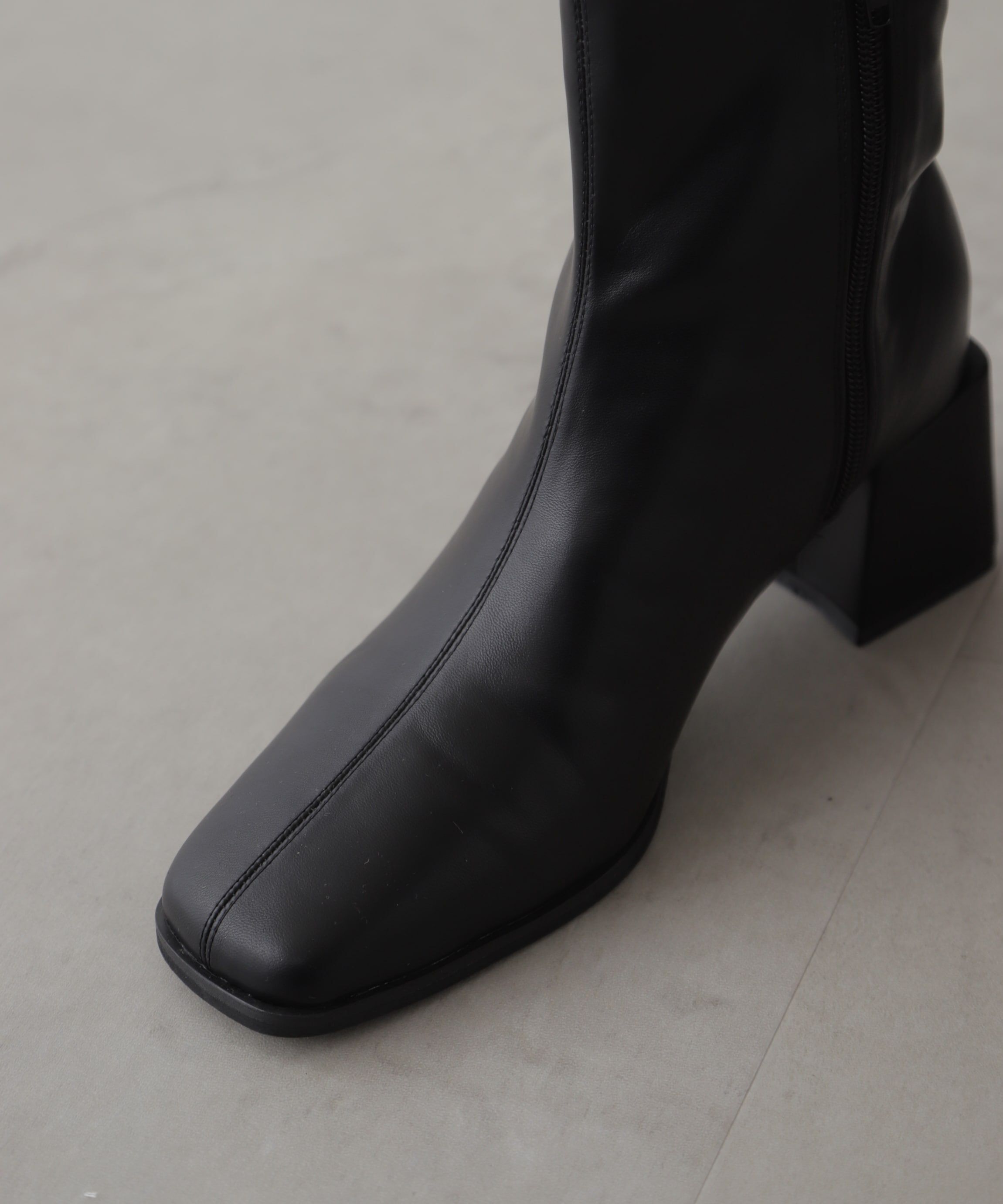  「オーバーヒールブーツ」|その他|