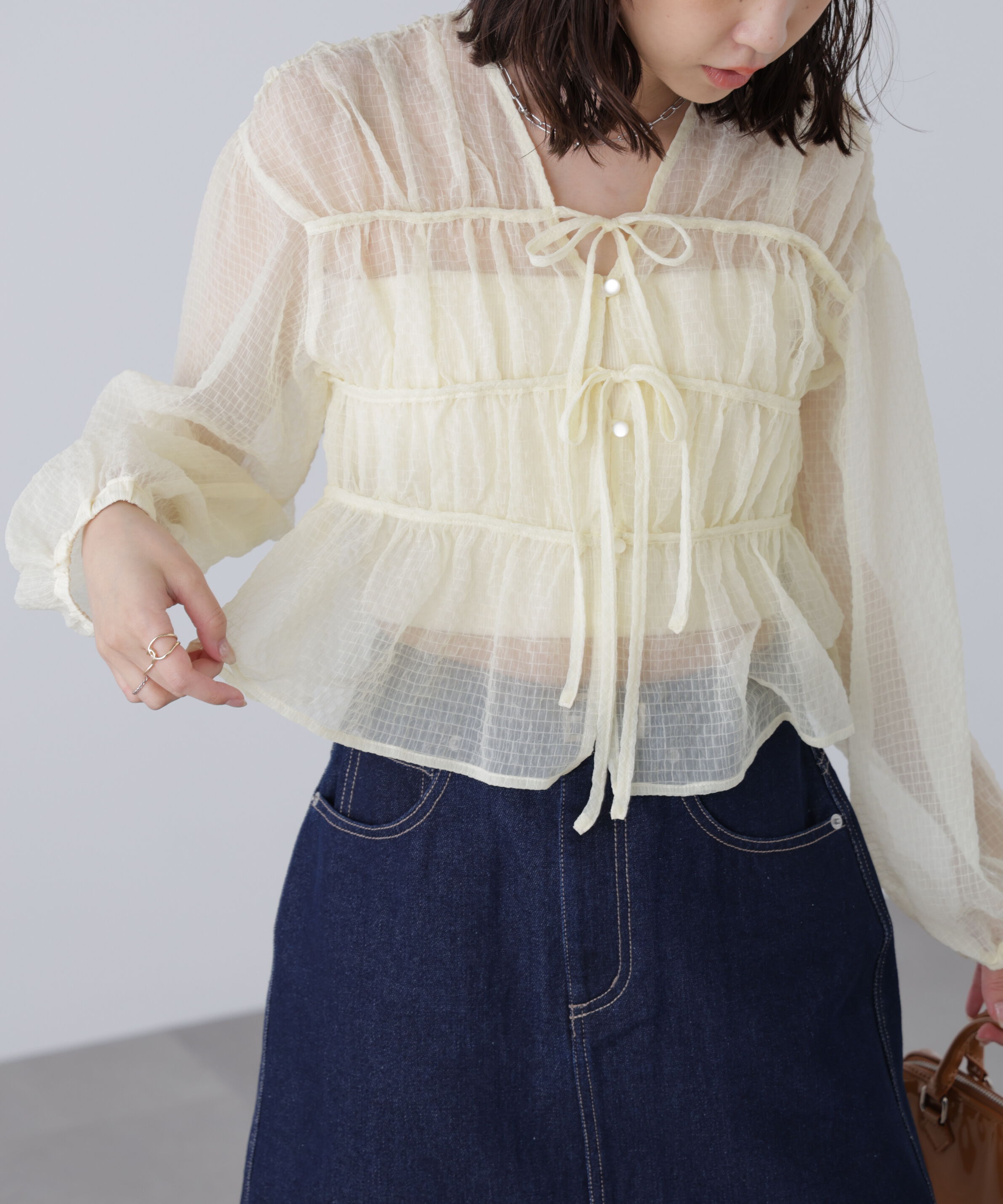  「シアーチェックギャザーリボン開きブラウス」|シャツ・ブラウス|イエロー