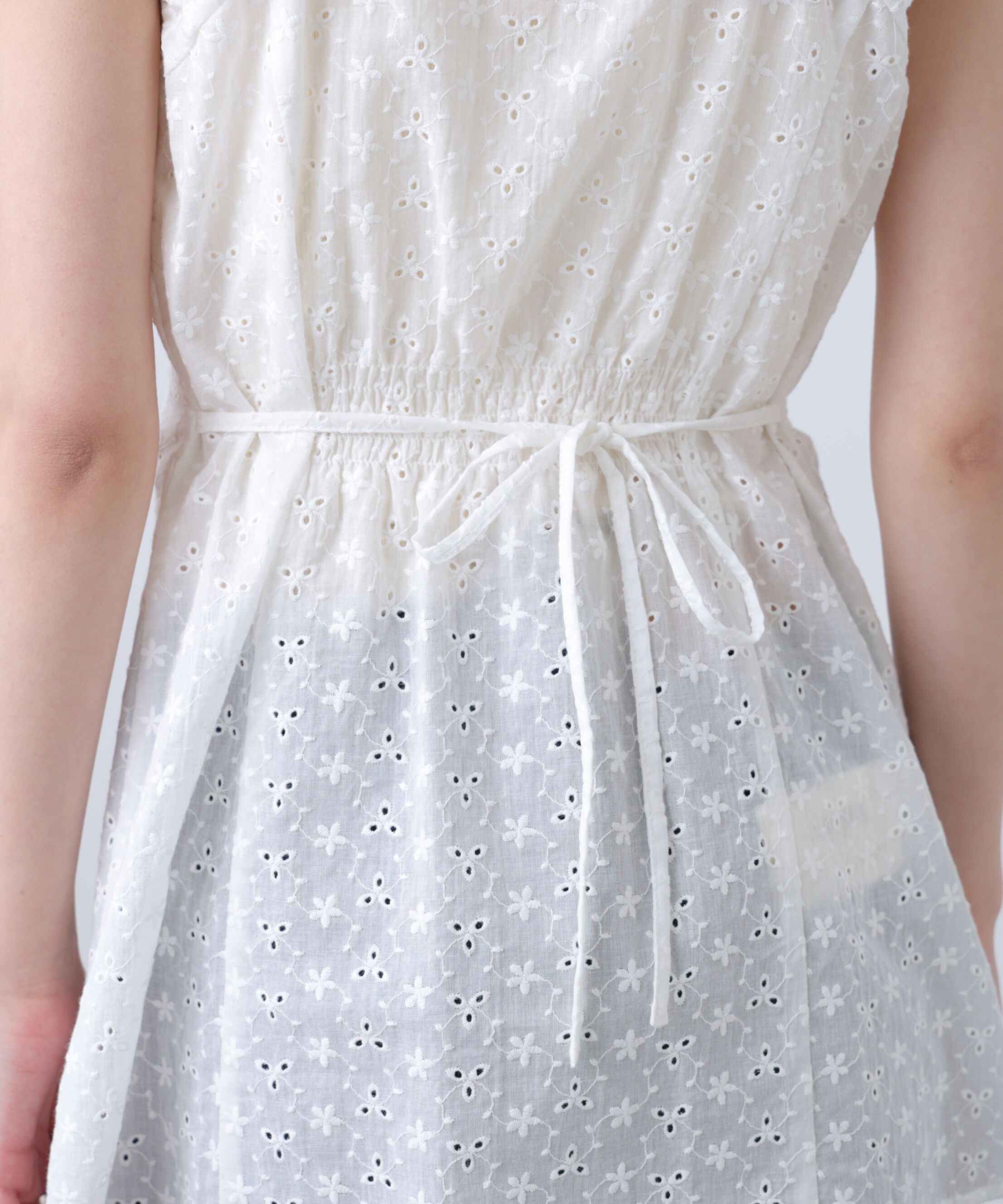  「バックリボン前開きパフスリーブレースチュニックブラウス」|Tシャツ・カットソー|