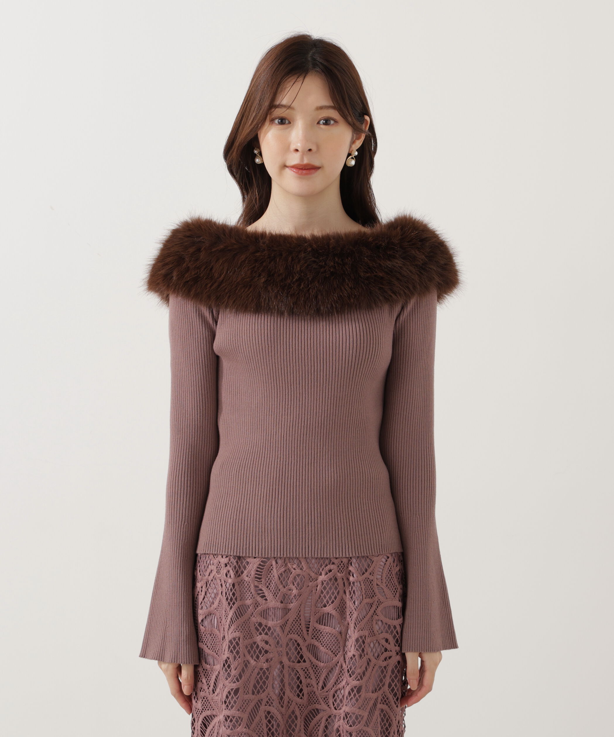 PROPORTION BODY DRESSING「フェイクファー付きオフショルニット 25AW」|ニット・セーター|