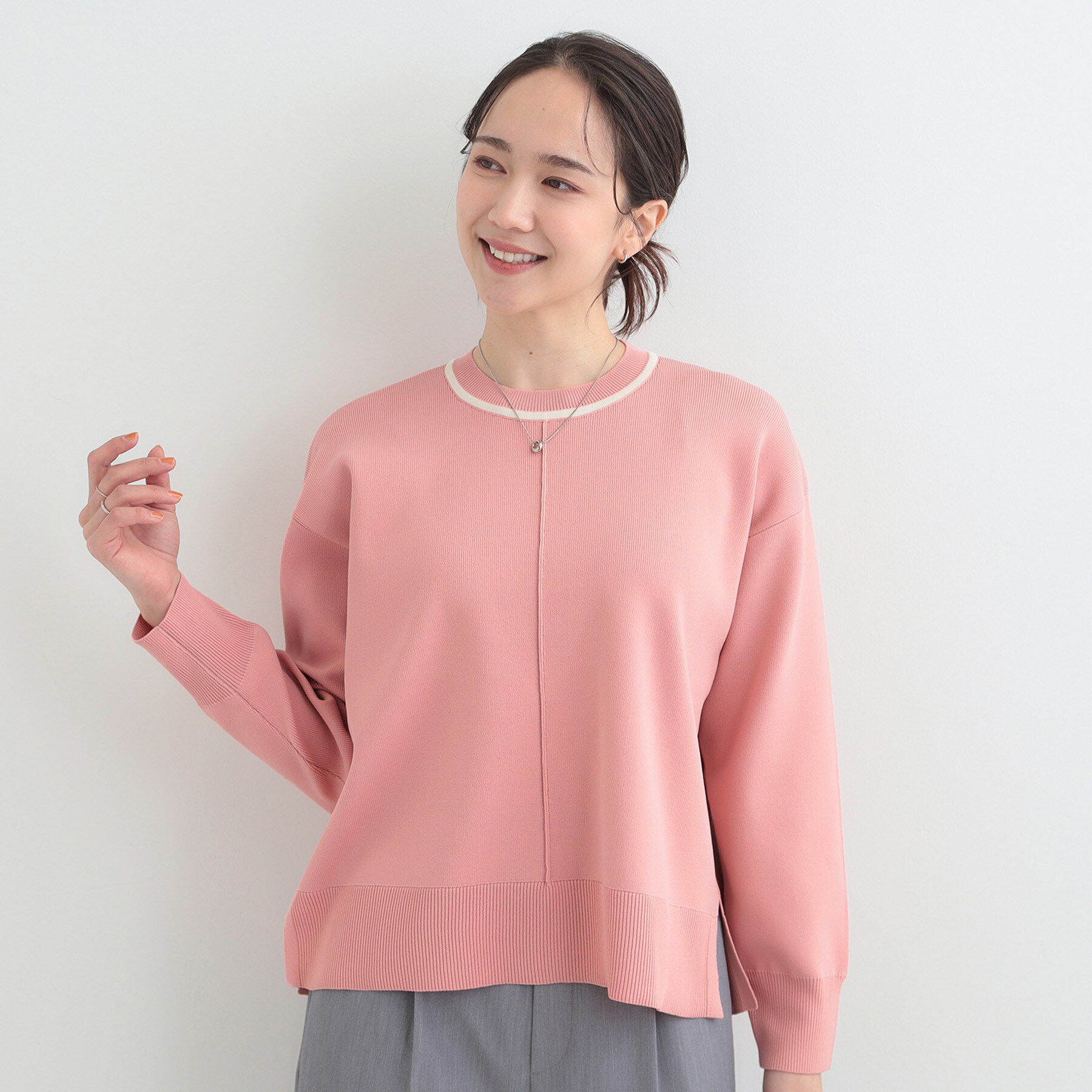 SHOO･LA･RUE「【洗濯機可/S-LL】軽やかなパイピングがポイント スウェットライクニット」|ニット・セーター|