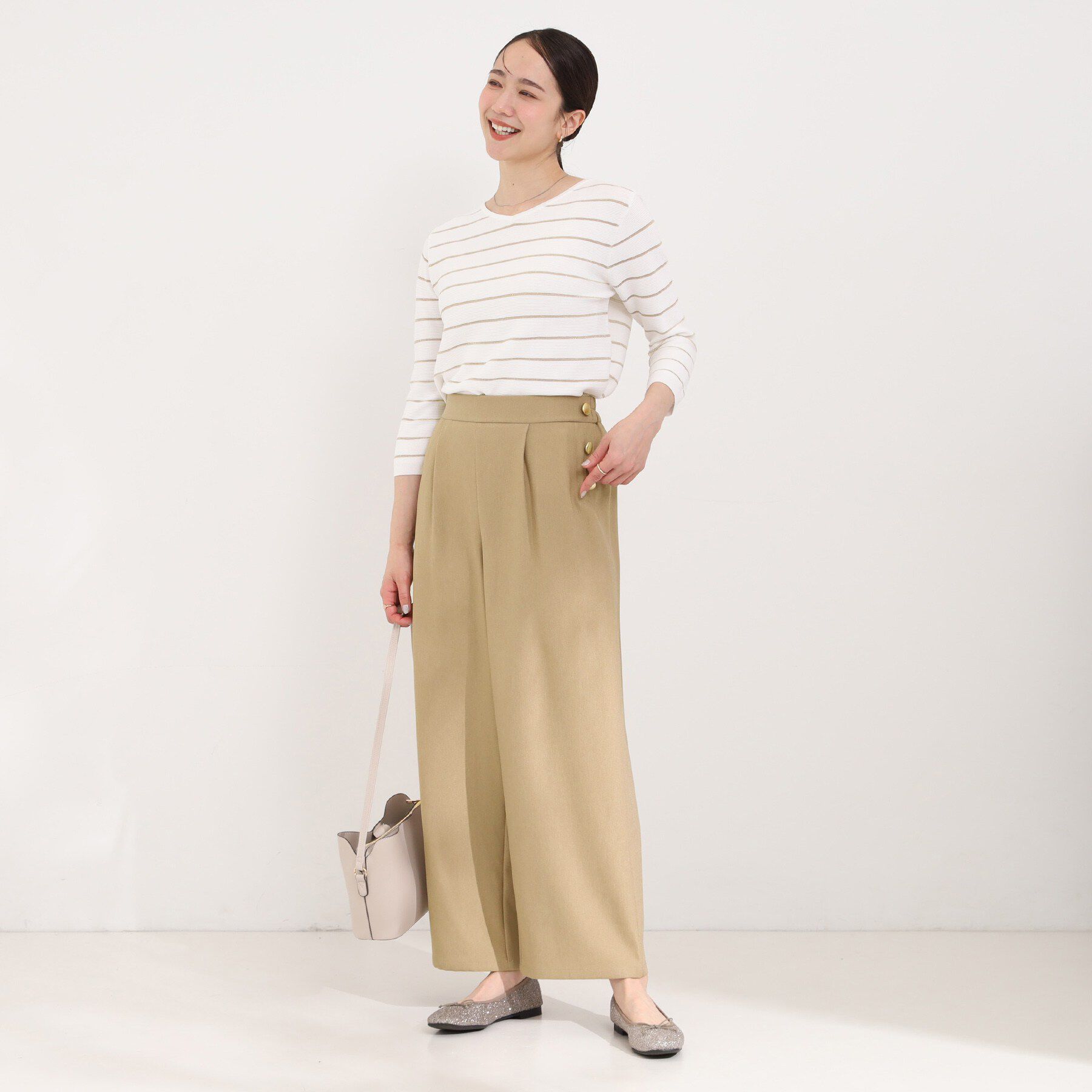 SHOO･LA･RUE「【S=LL】脚のラインを拾いにくい サイドボタン付きデニム風ワイドパンツ」|その他|