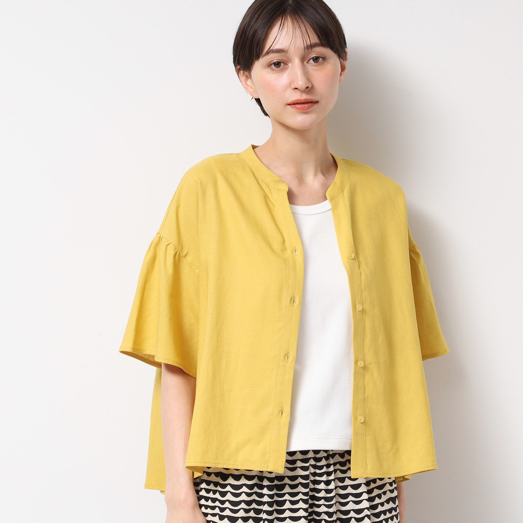 Dessin「【二の腕カバー・洗える】リネンブレンド袖切り替えブラウス」|シャツ・ブラウス|マスタード(033)