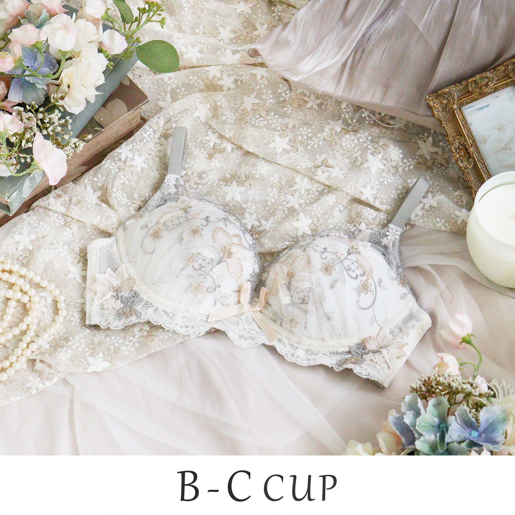 Risa Magli「フルーリ ノンワイヤーブラ (B-C) ＜メロフィータイプ＞」|インナー|アイボリー(004)