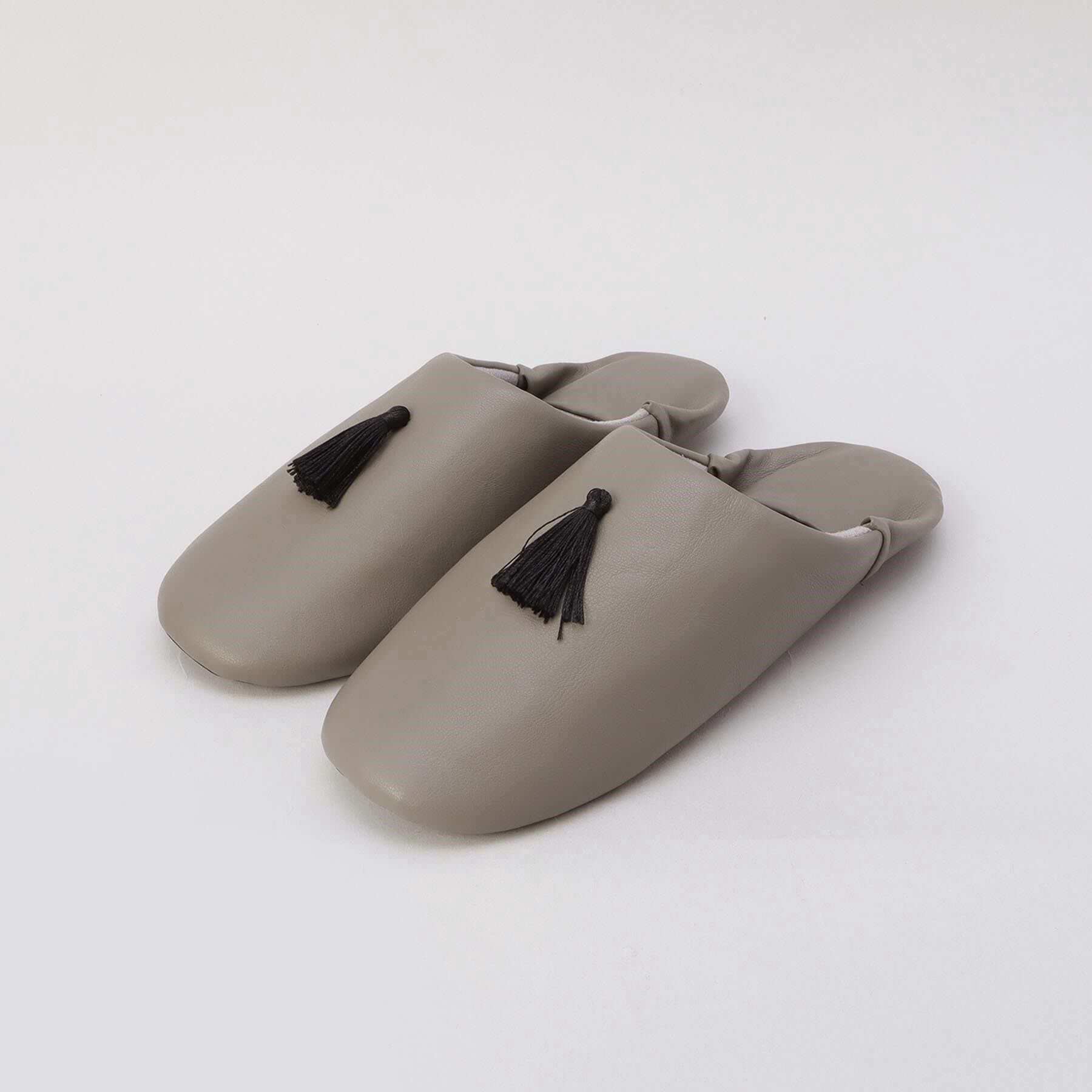 212 KITCHEN STORE「タッセル バブーシュ M GY ＜212Kオリジナル＞」|クッション・クッションカバー|