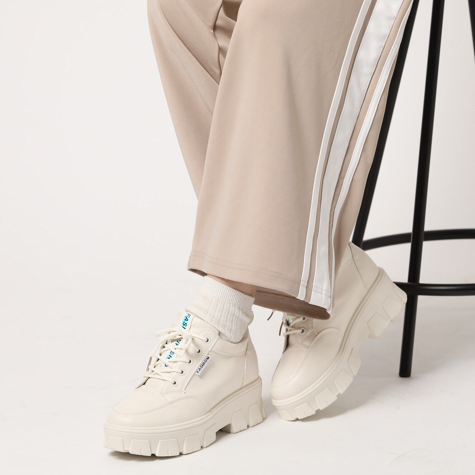 csT&P「軽量ソールで軽い♪シンプルデザインスニーカー【csT&P】」|スニーカー|