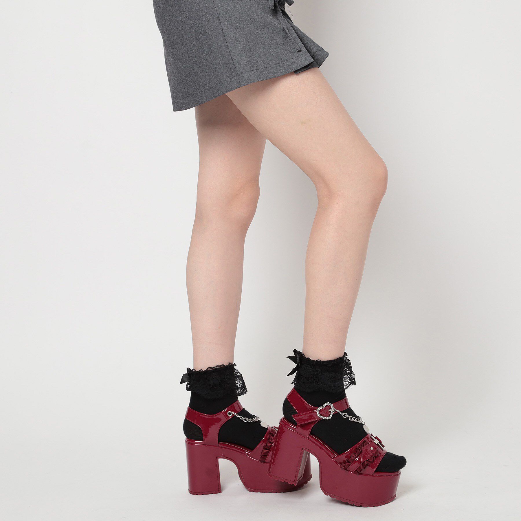 csT&P「厚底ハートチェ―ン付き十字架サンダル」|サンダル|