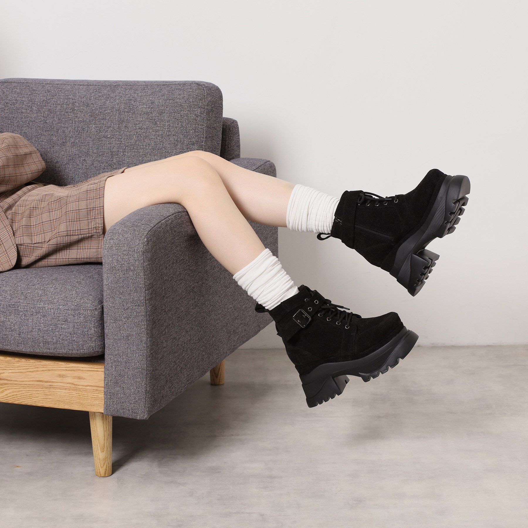 ESPERANZA「レースアップバックル厚底ブーツ」|ショートブーツ|