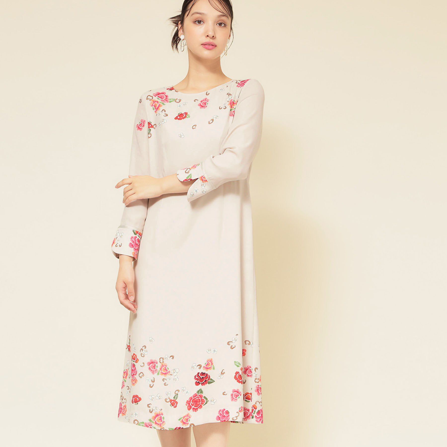 SunaUna「【co creation and yours／SS～L】花柄パネルワンピース」|ワンピース|ライトベージュ(15