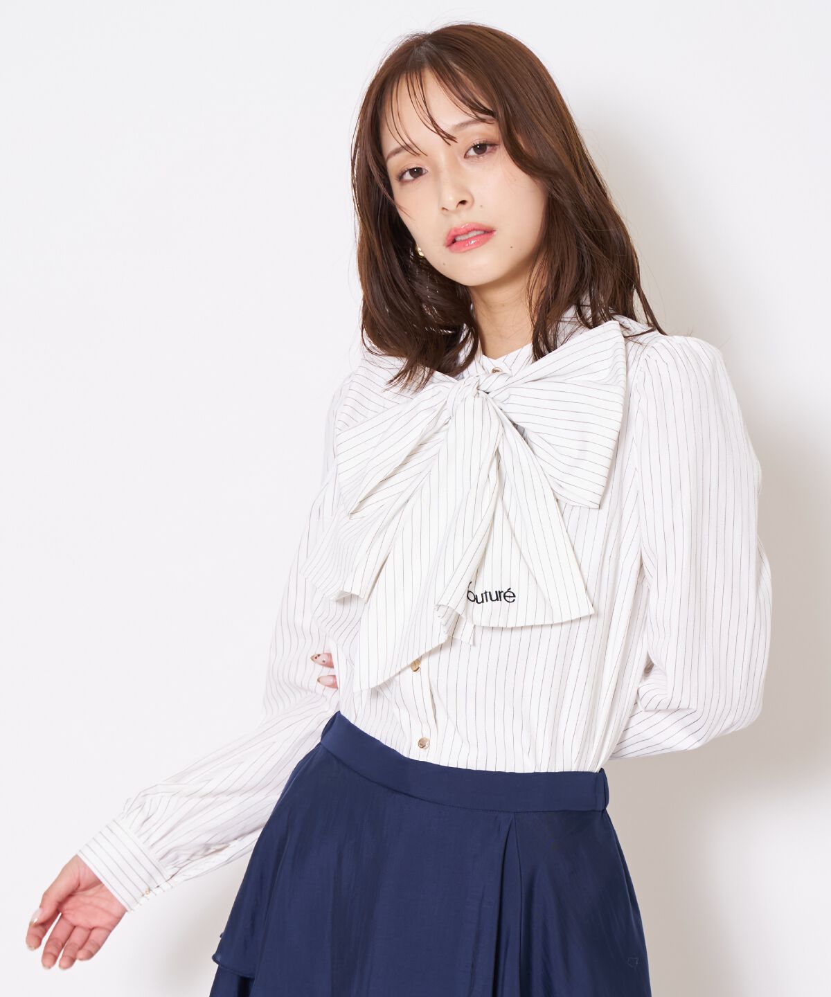 アンドクチュール「バタフライリボンストライプブラウス」|シャツ・ブラウス|