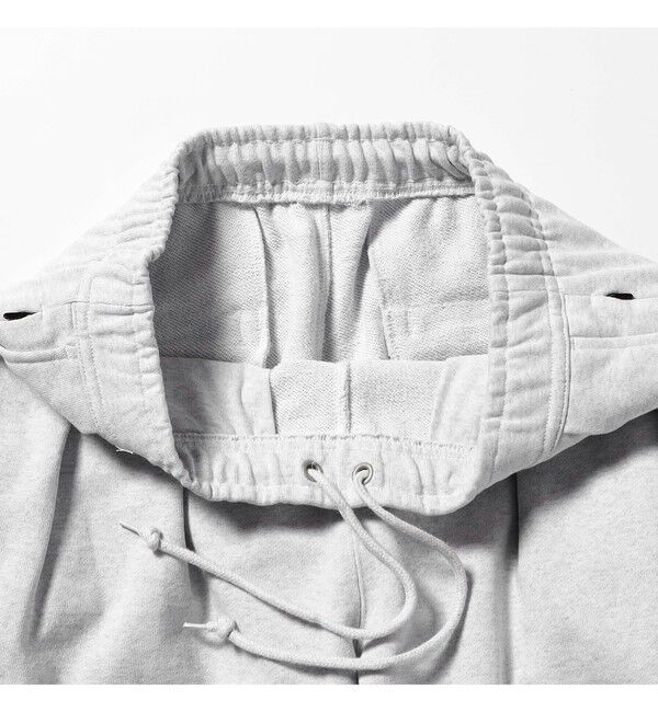 BEAMS「バルーンシルエット スウェットパンツ 【ワイドストレートフィット】」|チノ|