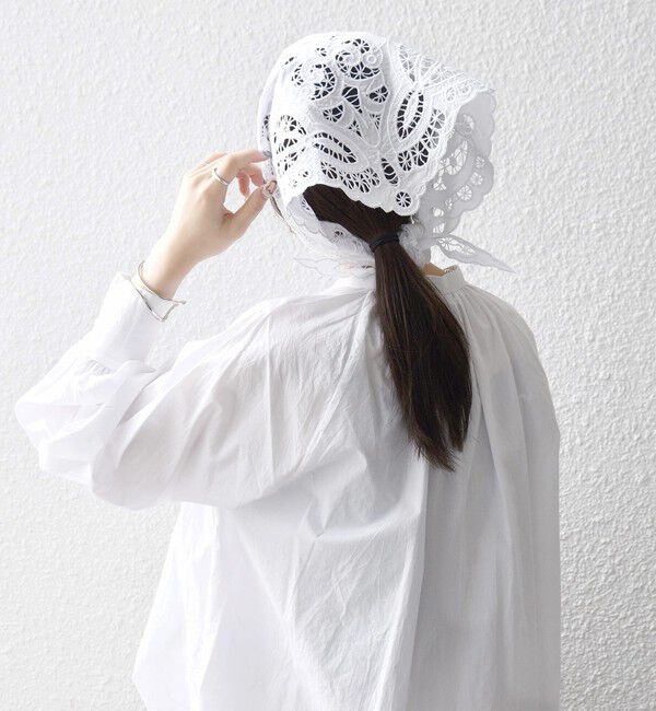 SHIPS any「bon_meur:〈洗濯機可能〉レース スカーフ付き バンドカラー ギャザー パフ シャツ」|シャツ・ブラウス|ホワイト