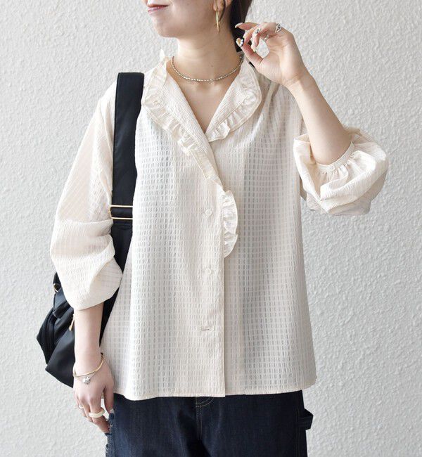 SHIPS any「《一部追加予約》SHIPS any:〈洗濯機可能〉フリルカラー スタンド & オープン シャツ ブラウス」|シャツ・ブラウス|オフホワイト