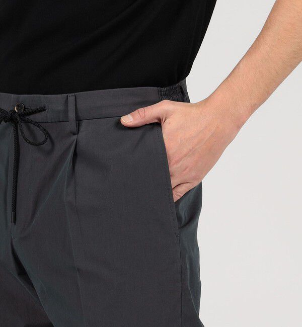 TOMORROWLAND MENS「コットンナイロンシャンブレー 1プリーツ イージースラックス FABRICA」|スラックス|