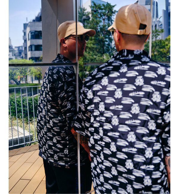 Paris Saint-Germain「【隈 研吾 &times; Paris Saint-Germain】グラフィックプリント オープンカラーシャツ」|シャツ・ブラウス|