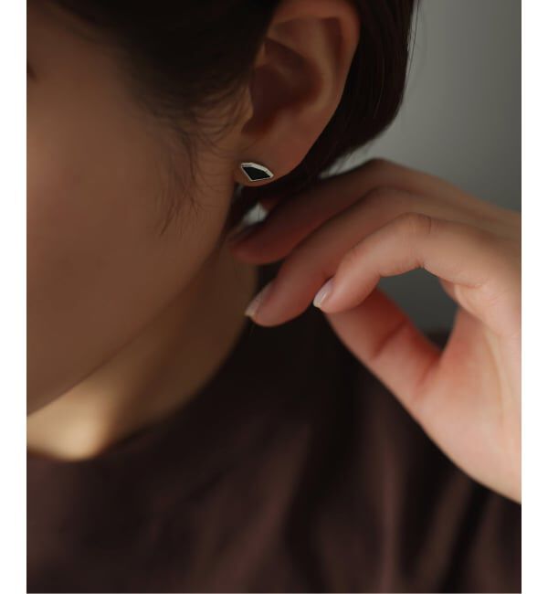 Spick and Span「【SAMH by LILAS】ダイヤモンドカットオニキスピアス SV（両耳）」|ピアス|