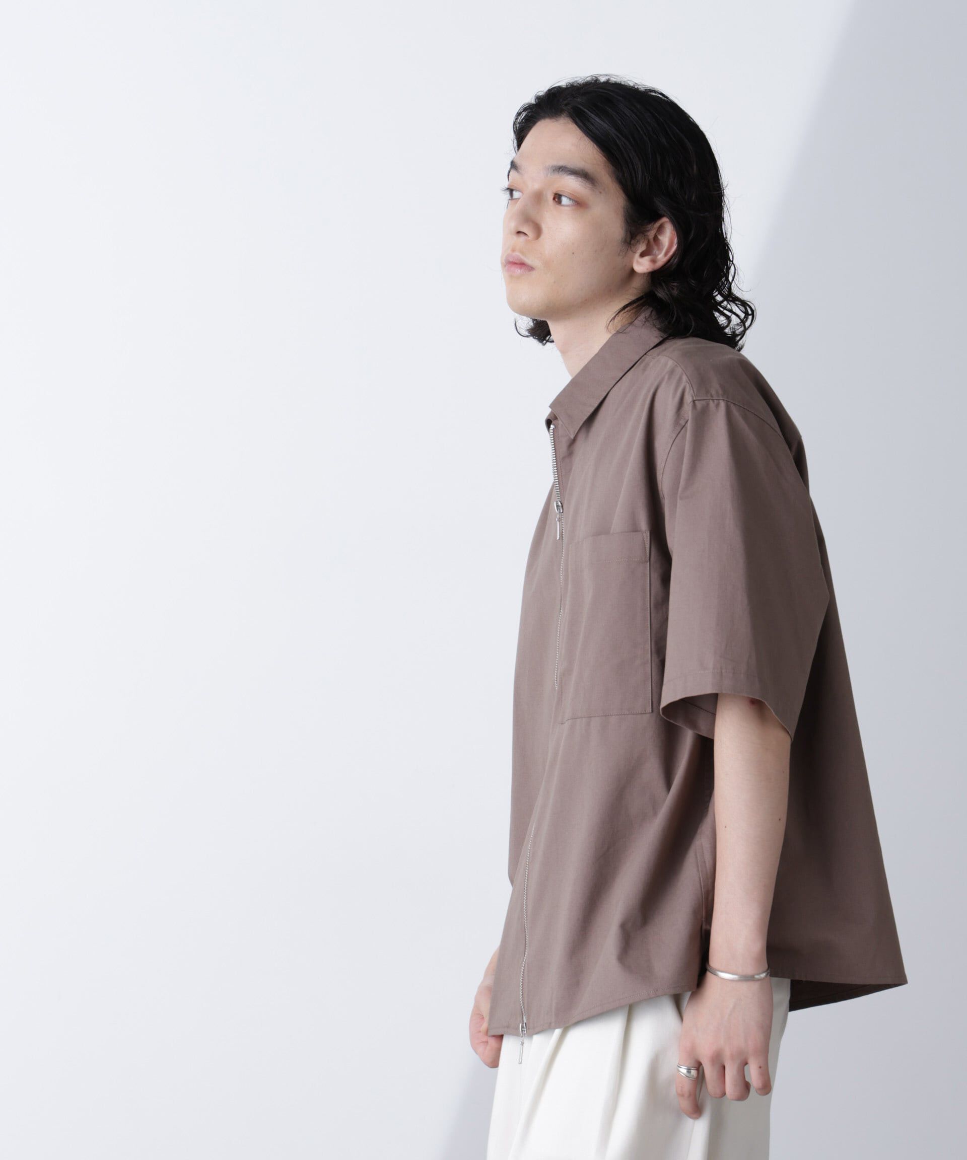 nano･universe「ピーチスキンジップアップシャツ」|シャツ・ブラウス|