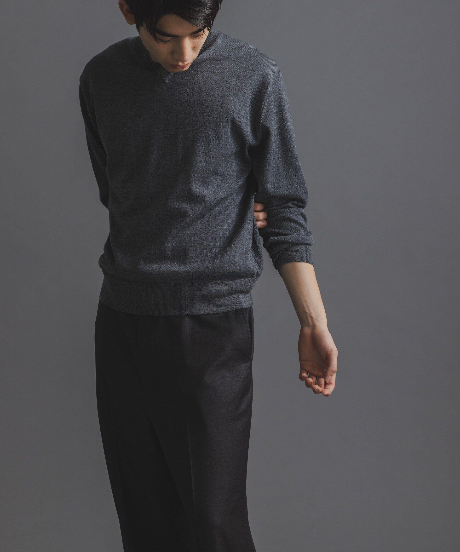 nano･universe「「毛玉レスニット」ファインゲージVネック」|ニット・セーター|