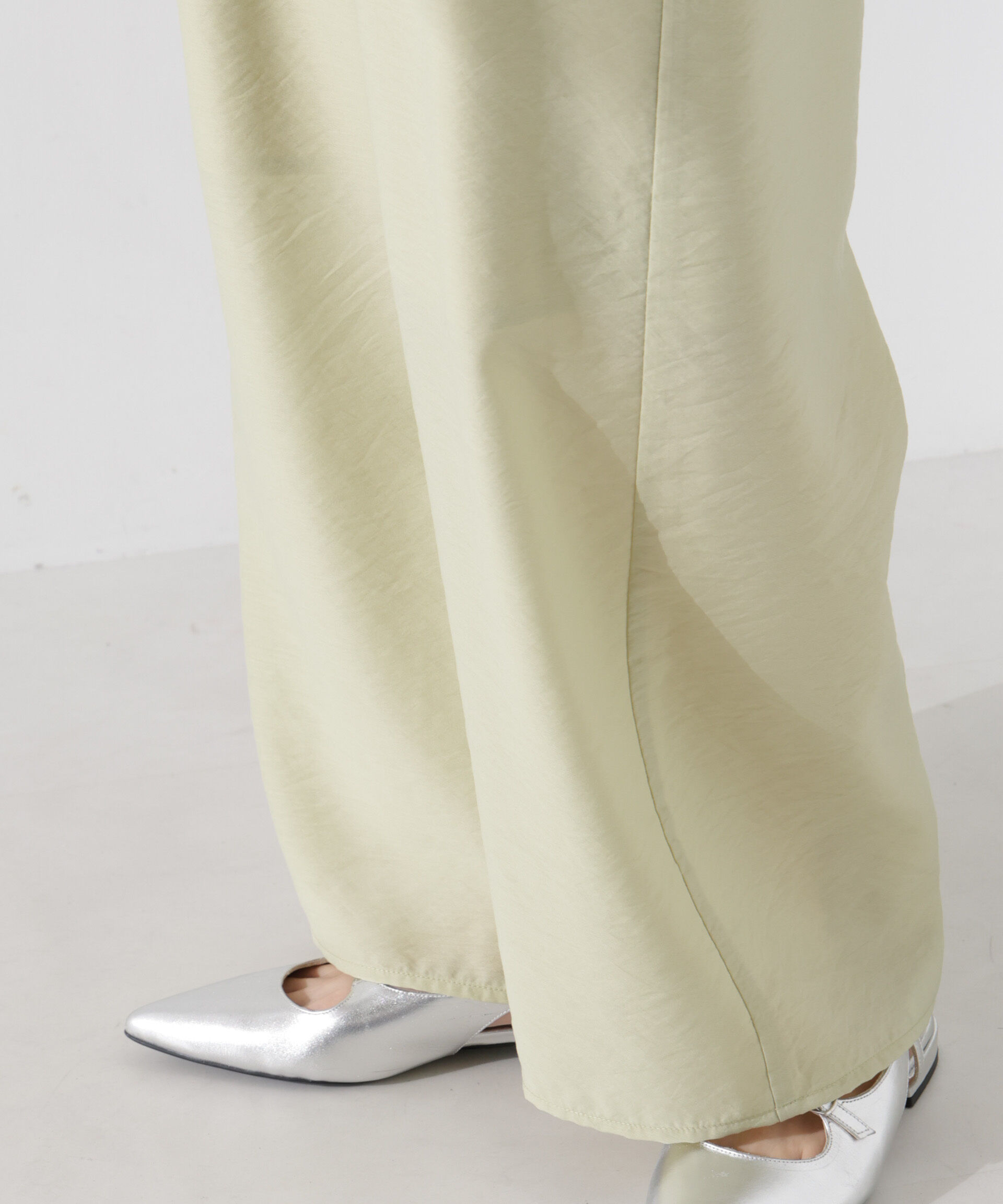 nano･universe「フリルワイドイージーパンツ（セットアップ可）」|チノ|