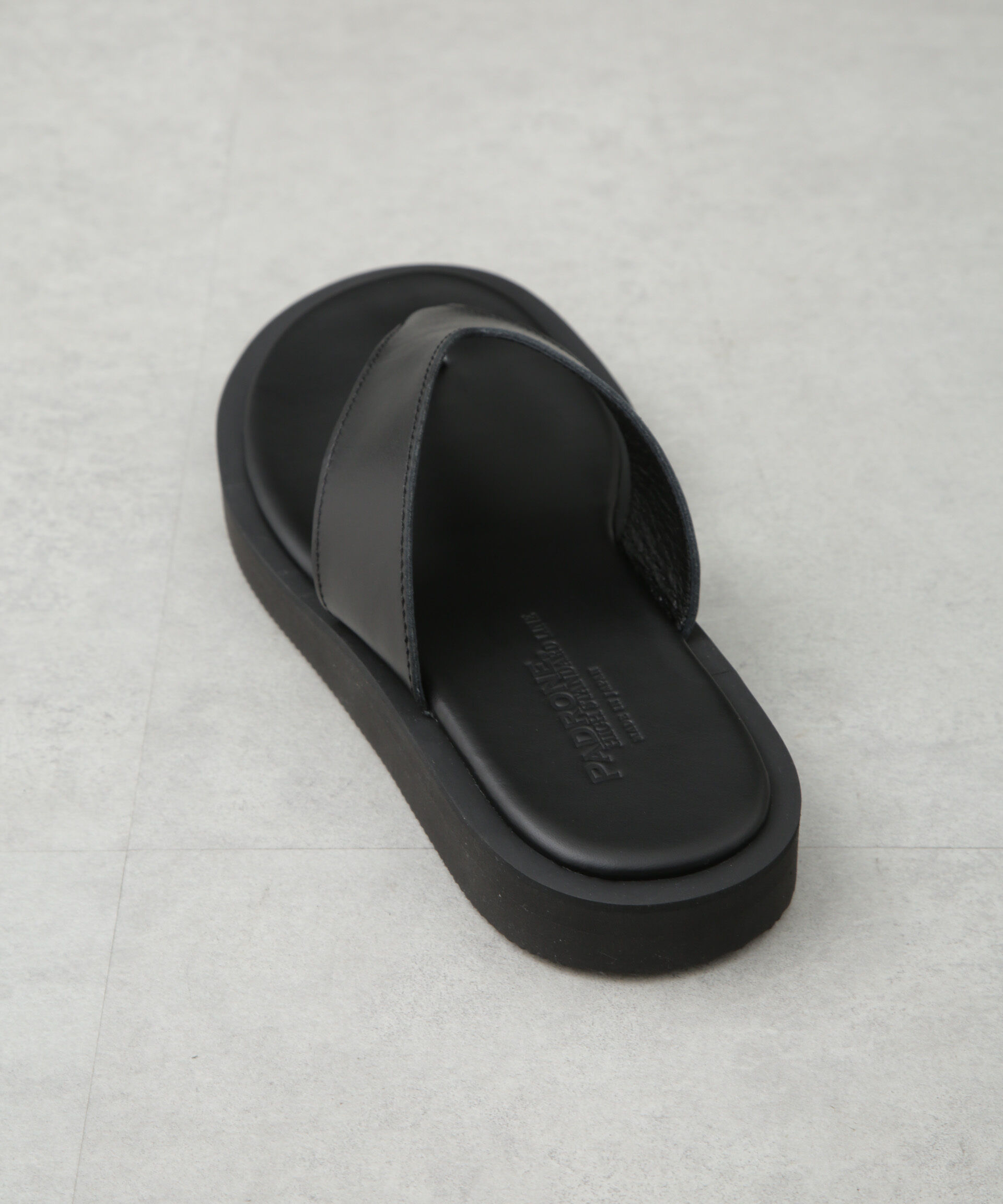 nano･universe「PADRONE THE STANDARD LINE/別注 THONG SANDAL / トングレザーサンダル」|サンダル|