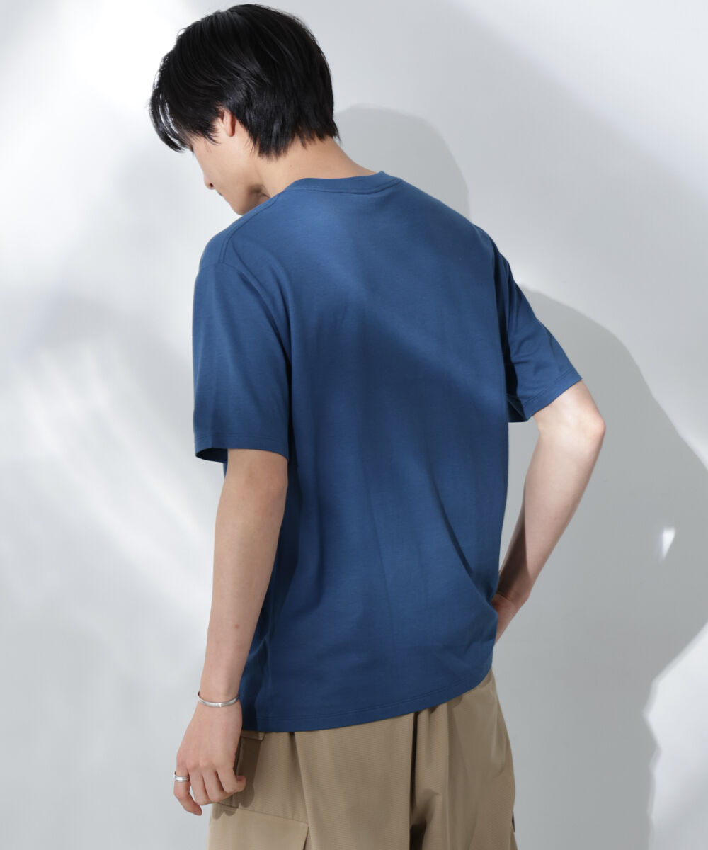 nano･universe「Anti Soaked(R)汗染み防止 De Light ミドルシルエットTシャツ」|Tシャツ・カットソー|