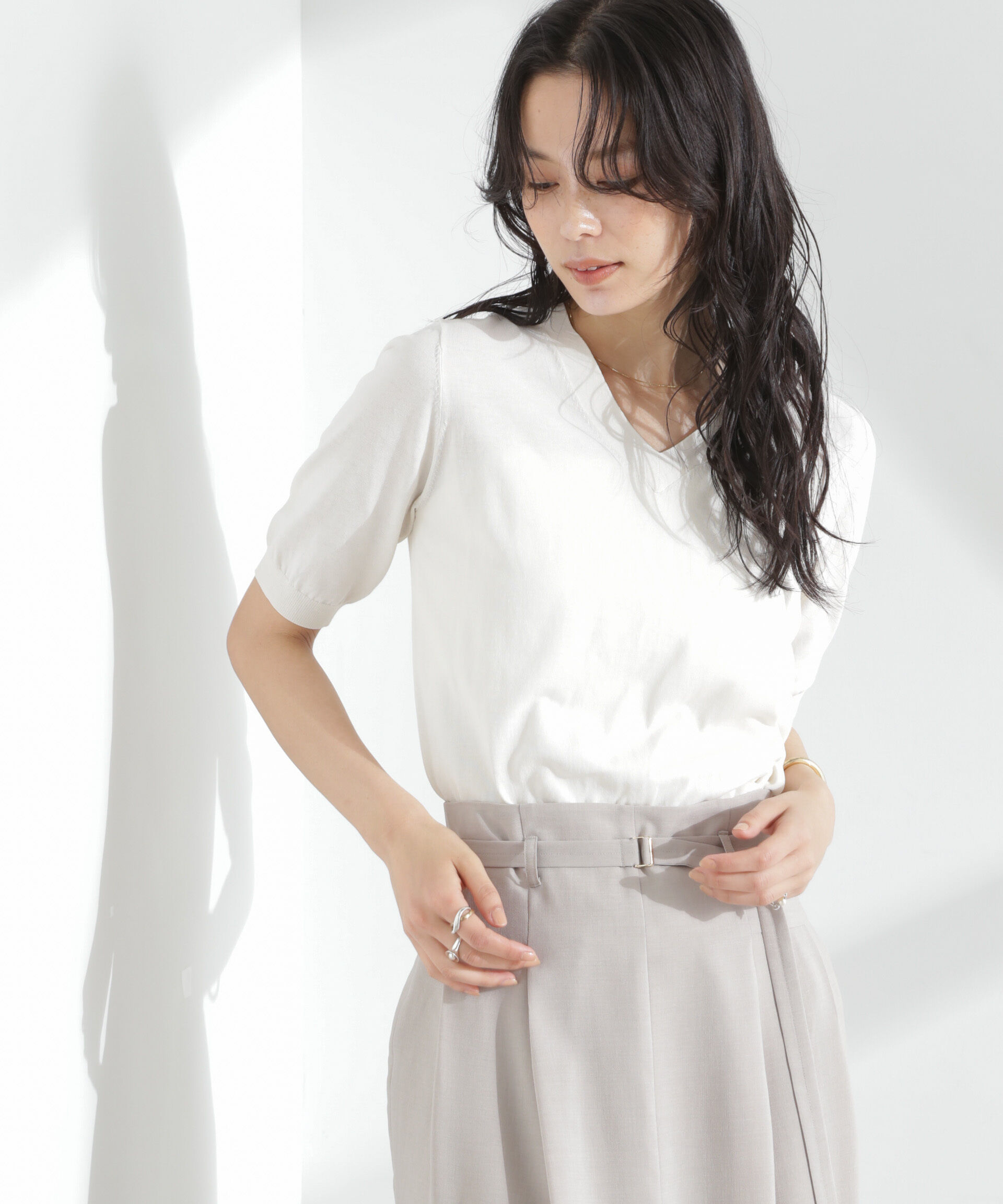 nano･universe「TEKNICO GIZAコットンVネックコンパクトニット」|ニット・セーター|