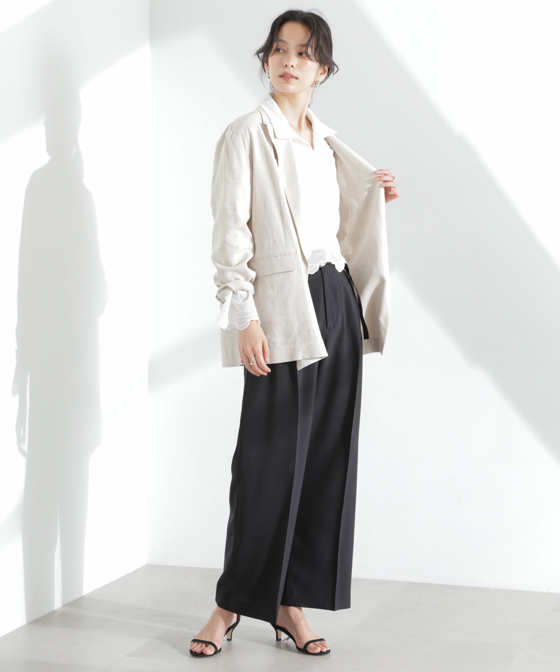 nano･universe「メランジドライ ベルト付きタックワイドパンツ(セットアップ可)」|チノ|