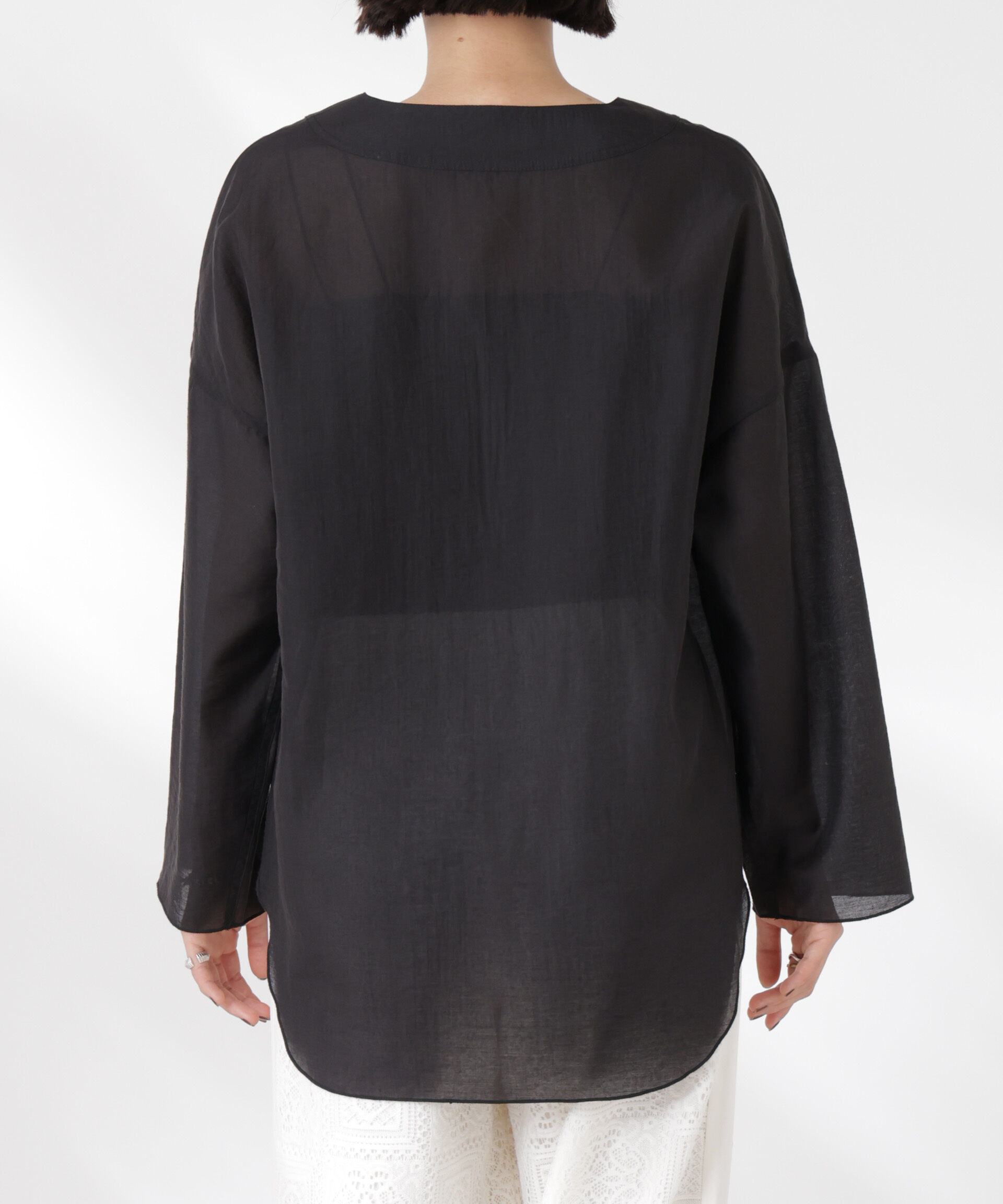 nano･universe「DeepVネックプルオーバーブラウス」|シャツ・ブラウス|