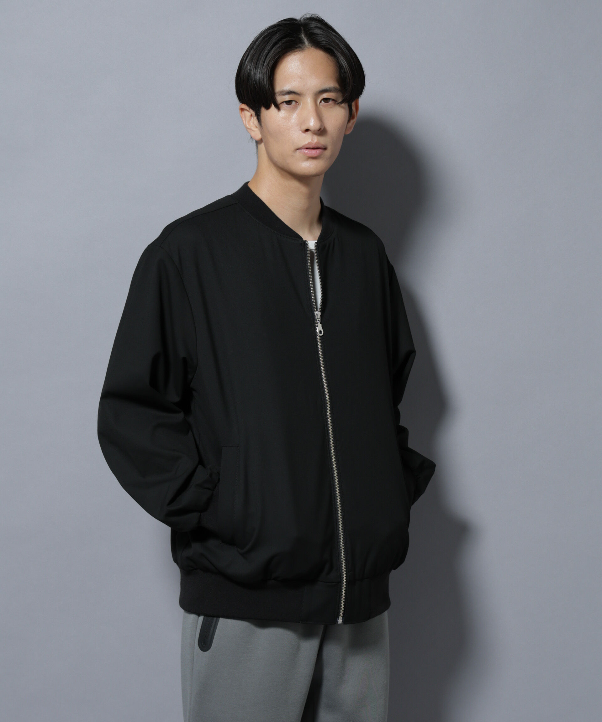 nano･universe「TRインタックMA-1」|ブルゾン・スタジャン|ブラック