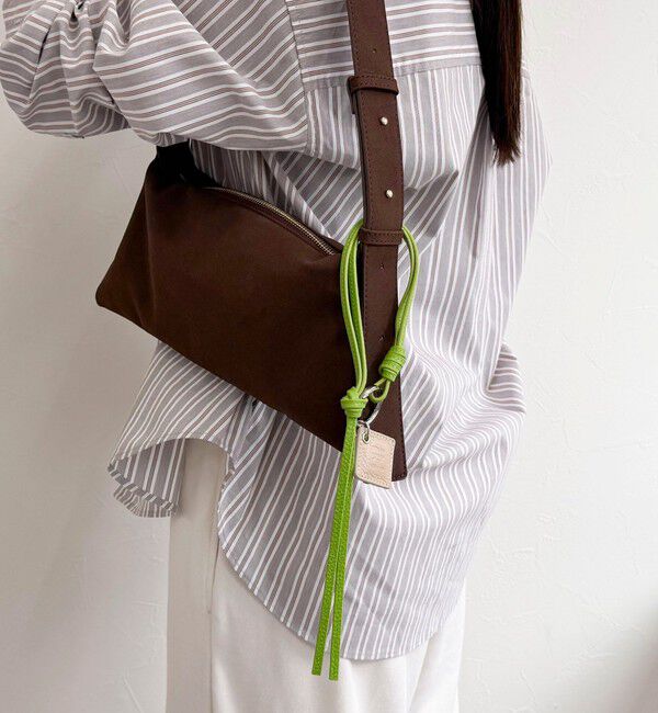 fredy emue「FRロゴ＆タッセルレザーチャーム」|チャーム・キーホルダー|ライトグリーン