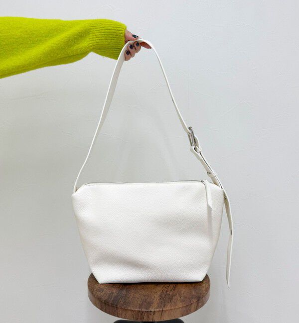 fredy emue「ハトメベルトショルダーバッグ」|ショルダー・メッセンジャー|