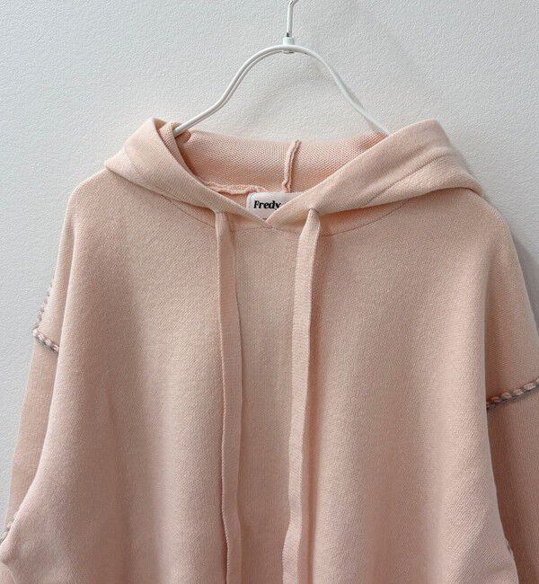 fredy emue「フード付き配色ステッチニットプルオーバー」|ニット・セーター|