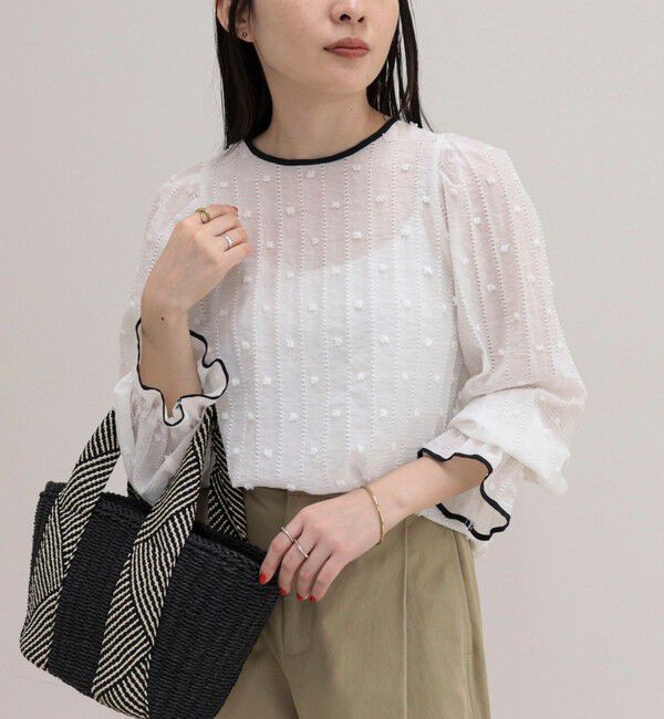 fredy emue「【大人気シリーズの最新作】バック釦配色ギャザーブラウス」|シャツ・ブラウス|オフホワイト