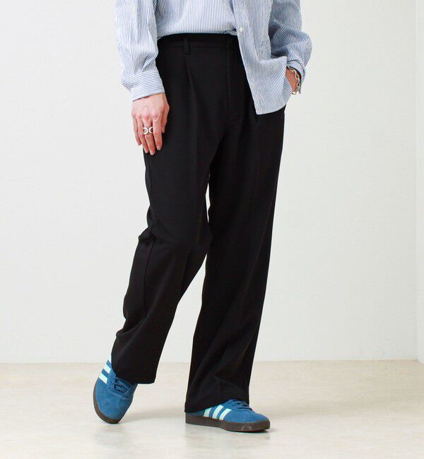 GLOSTER「【美シルエット】ミディアムストレート フレアパンツ」|チノ|ブラック