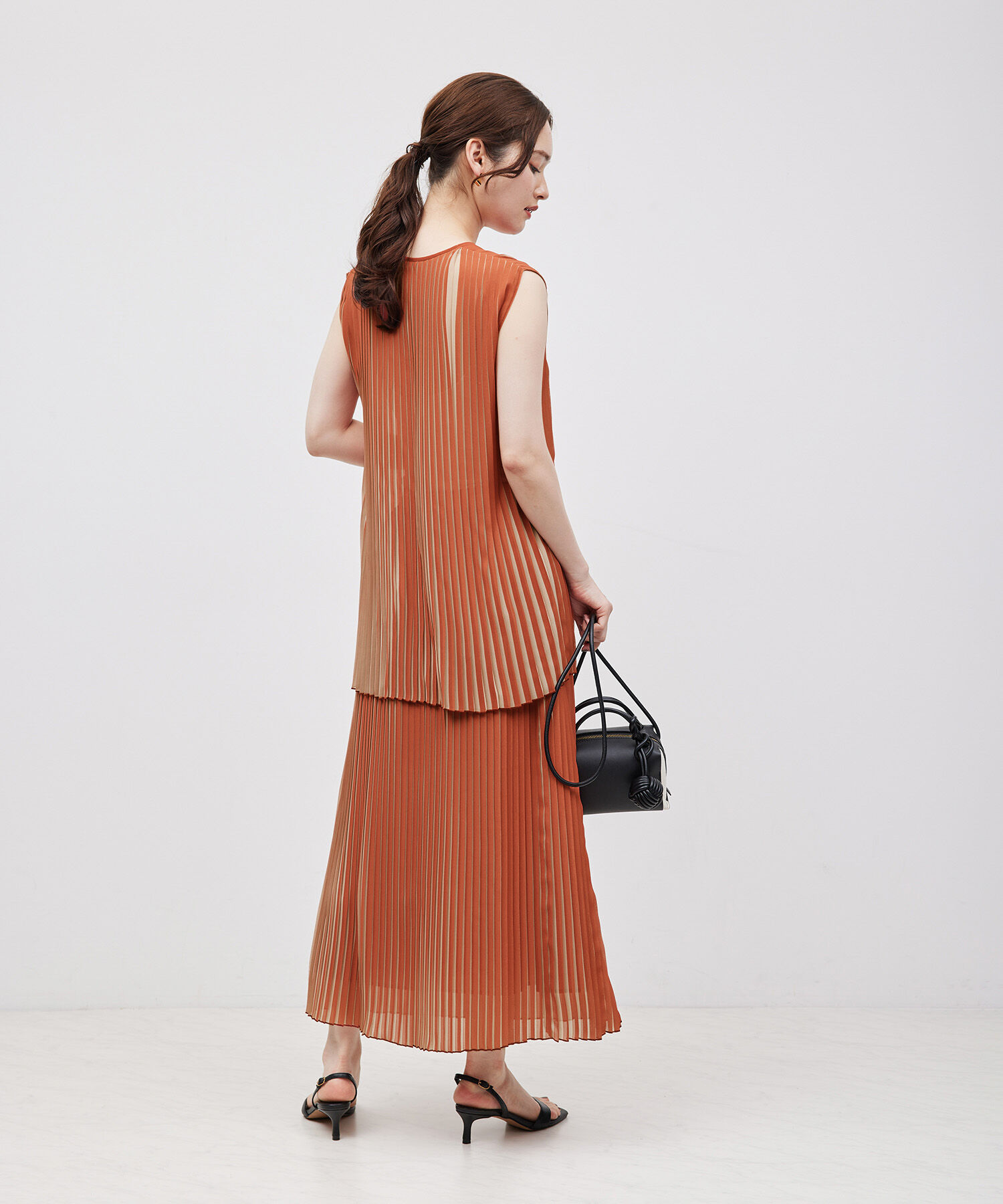 ROPE「プリーツスカート（バイカラー/無地）【メディア掲載】」|スカート|