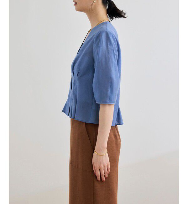 ROPE「【洗える・羽織にもなる】Vネック5分袖パフスリーブブラウス」|シャツ・ブラウス|