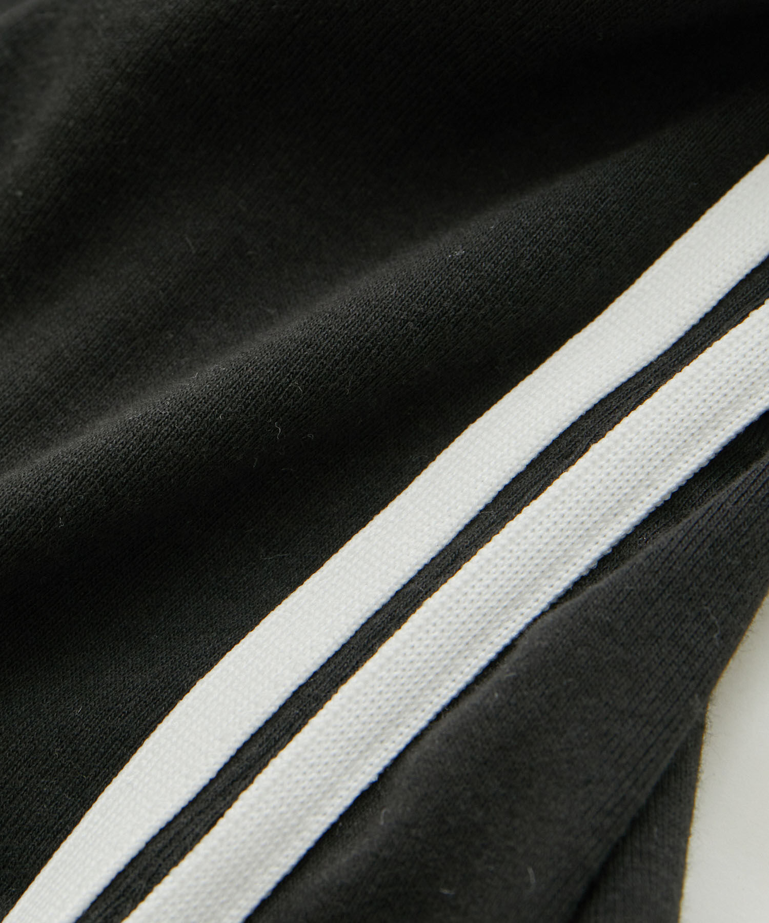 VIS「【WEB/一部店舗限定】サイドラインリボンプルオーバー」|Tシャツ・カットソー|